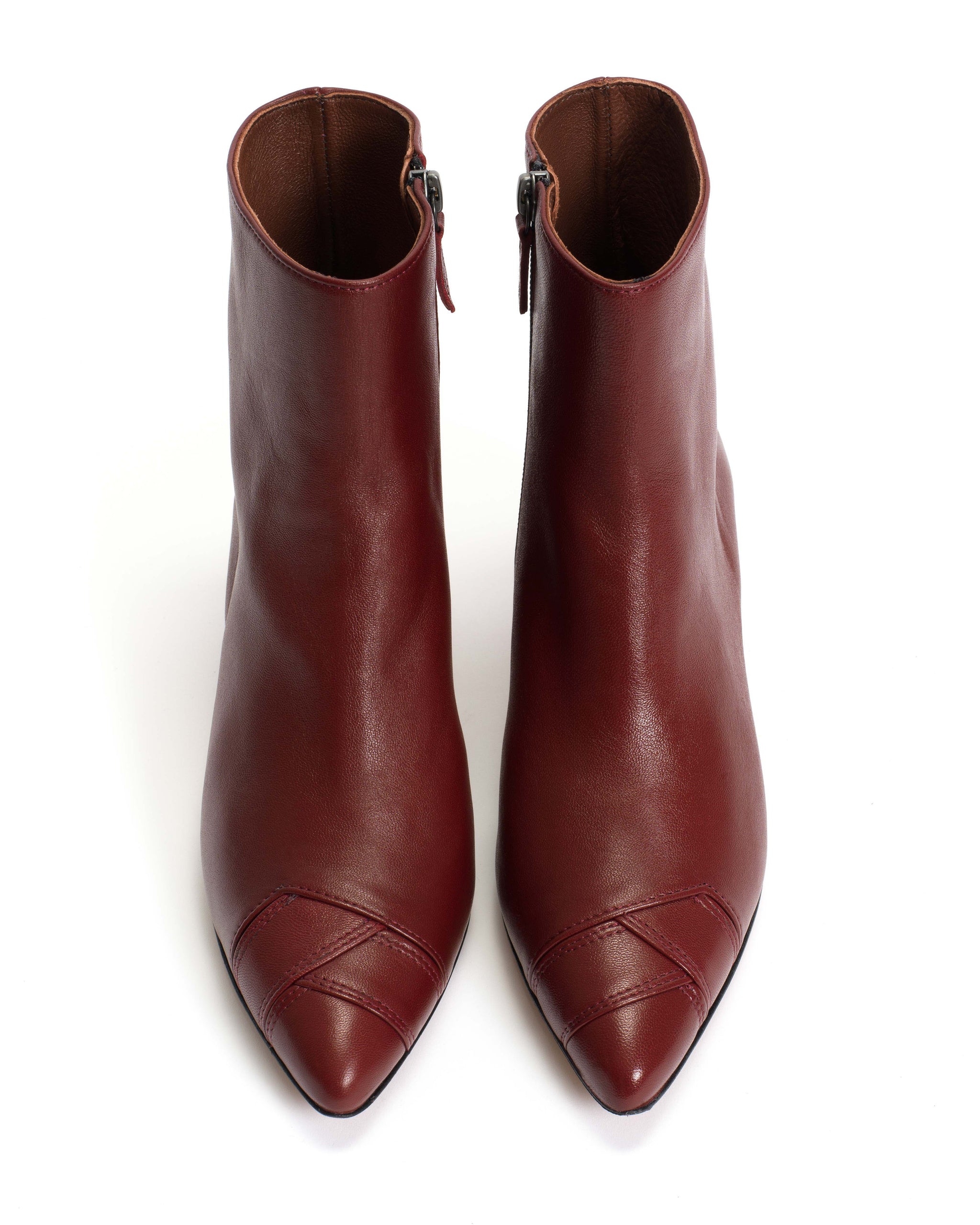 Avy 40 stiletto Silky calf Pomegranate - Anonymous Copenhagen