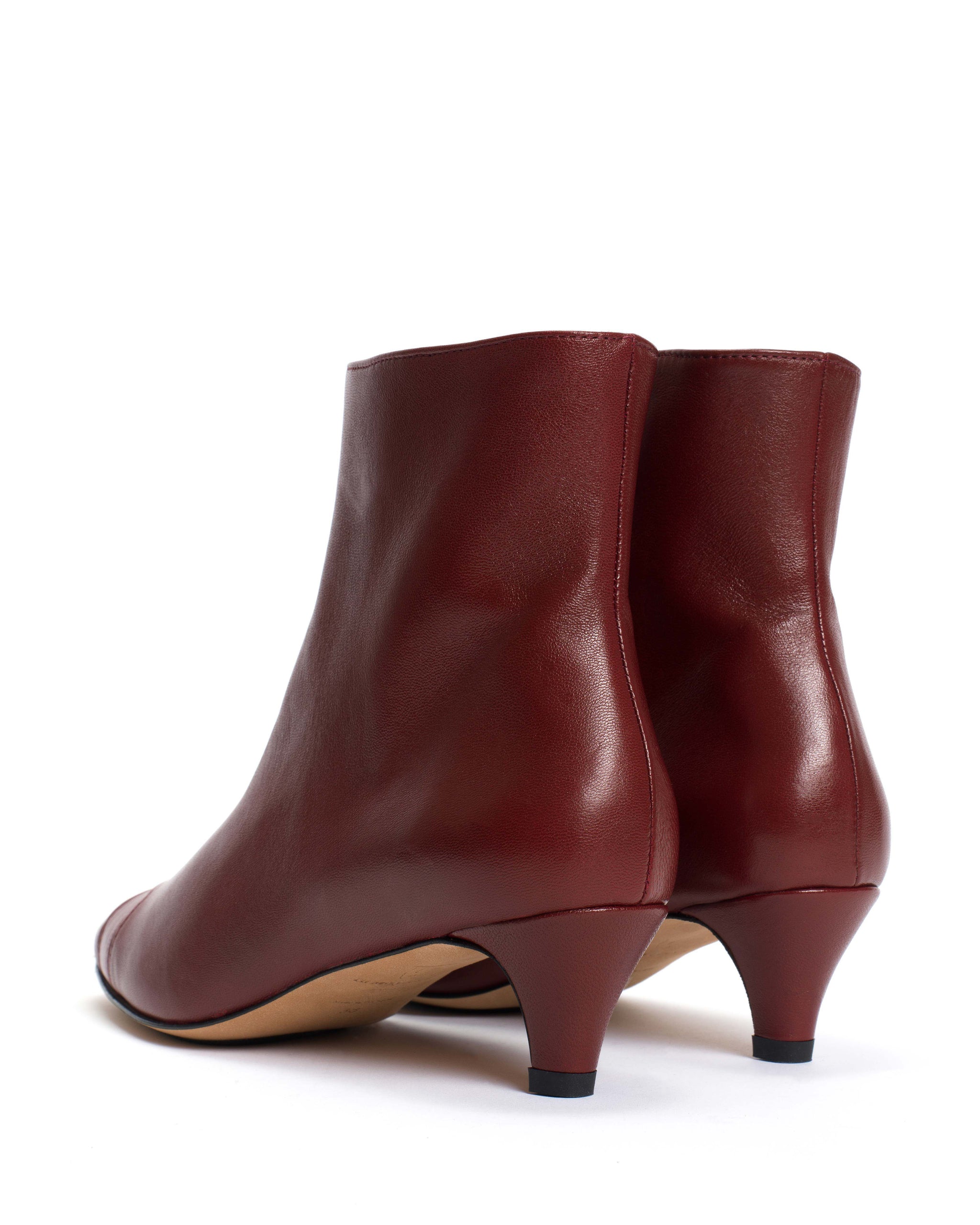 Avy 40 stiletto Silky calf Pomegranate - Anonymous Copenhagen