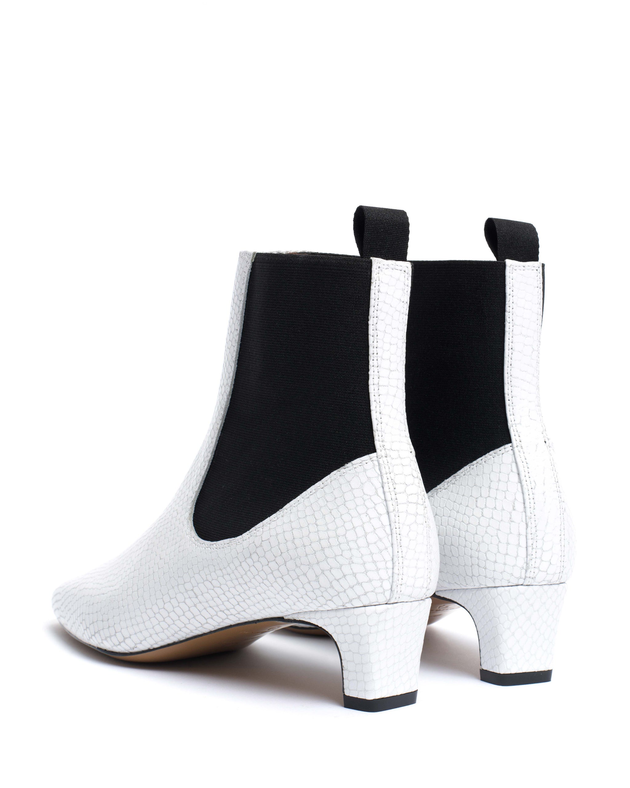 Gaby 40 Snake calf White - Anonymous Copenhagen