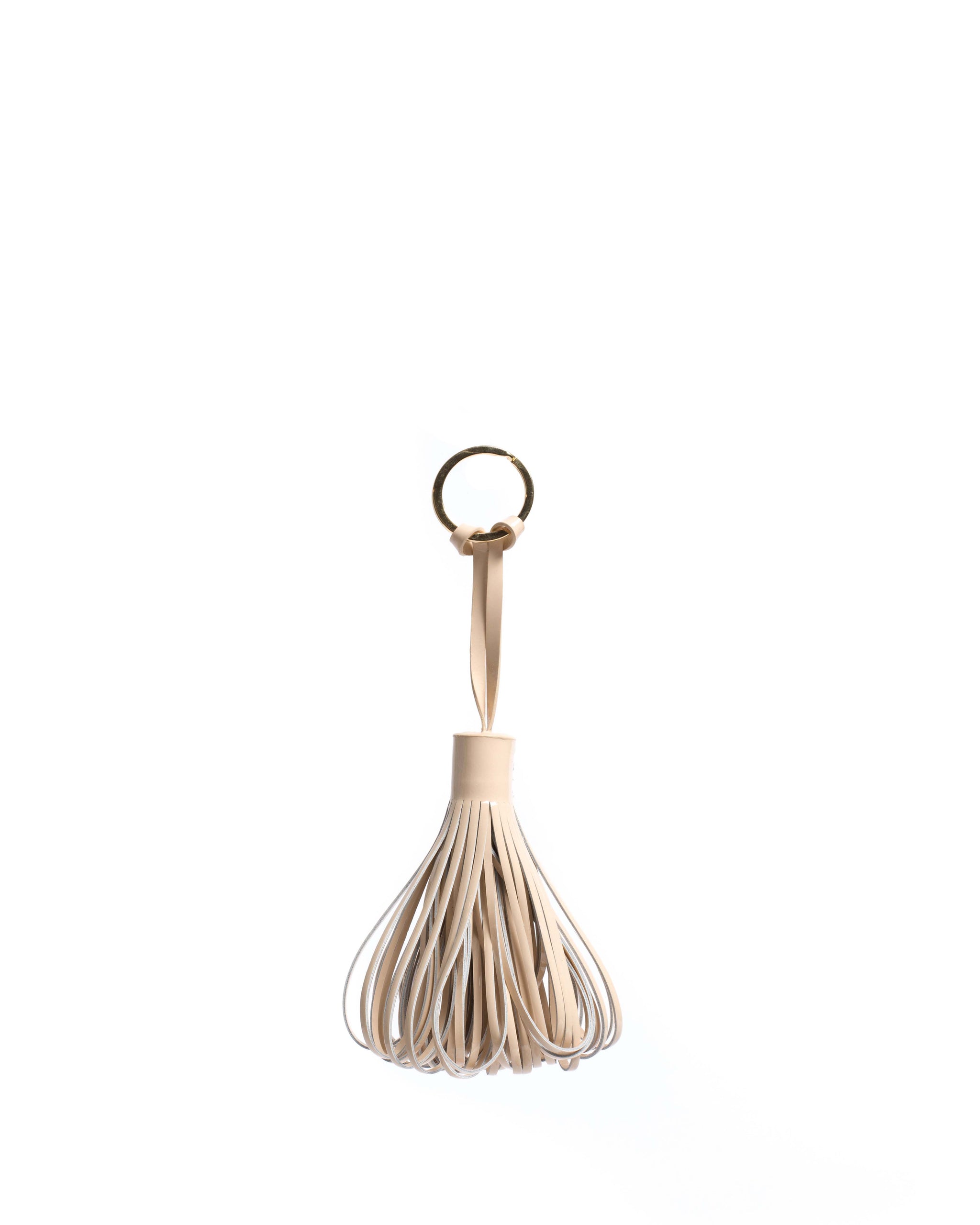 Katty fringe keyring Polished lamb Cream - Anonymous Copenhagen