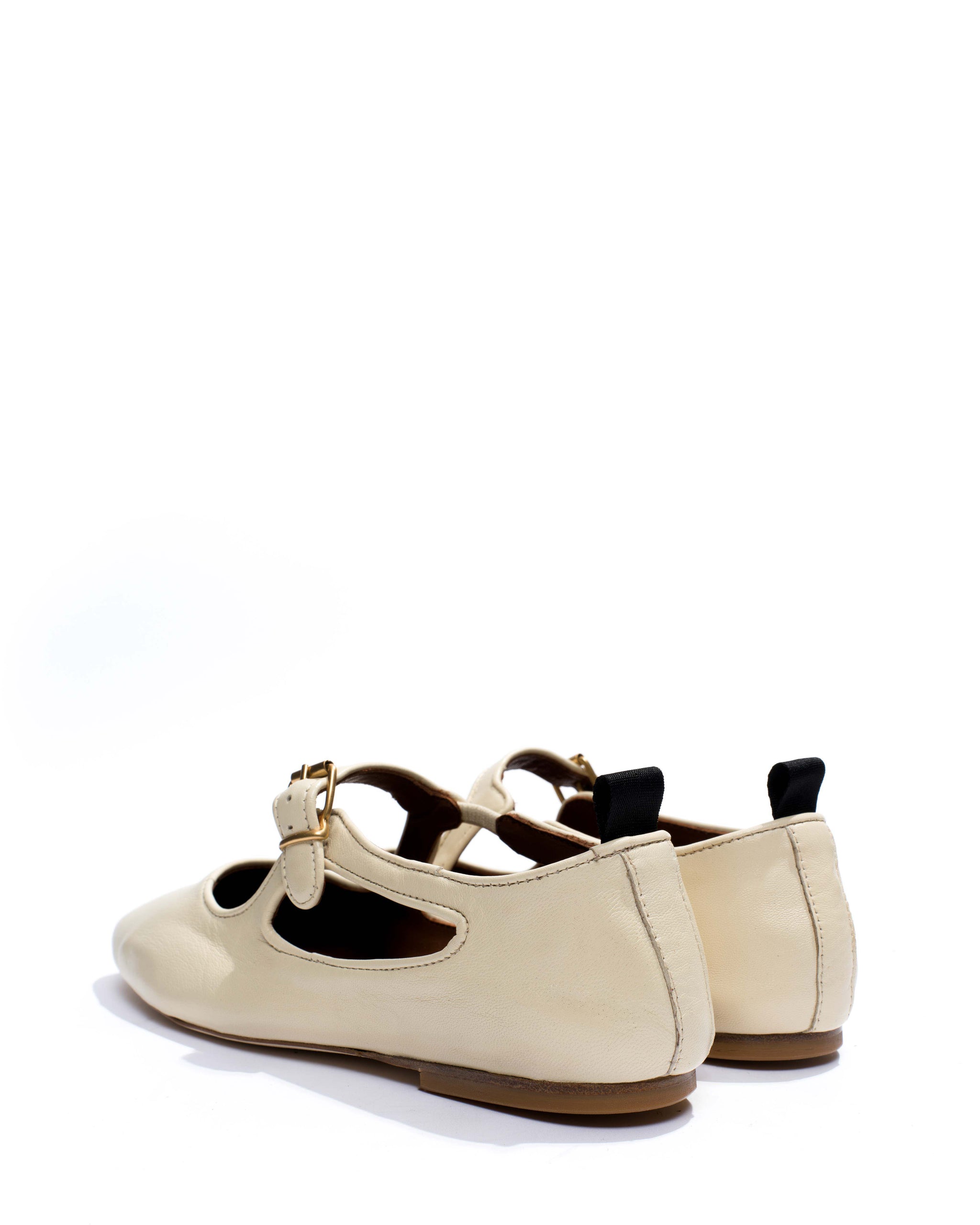 Praise Silky lamb White sand - Anonymous Copenhagen