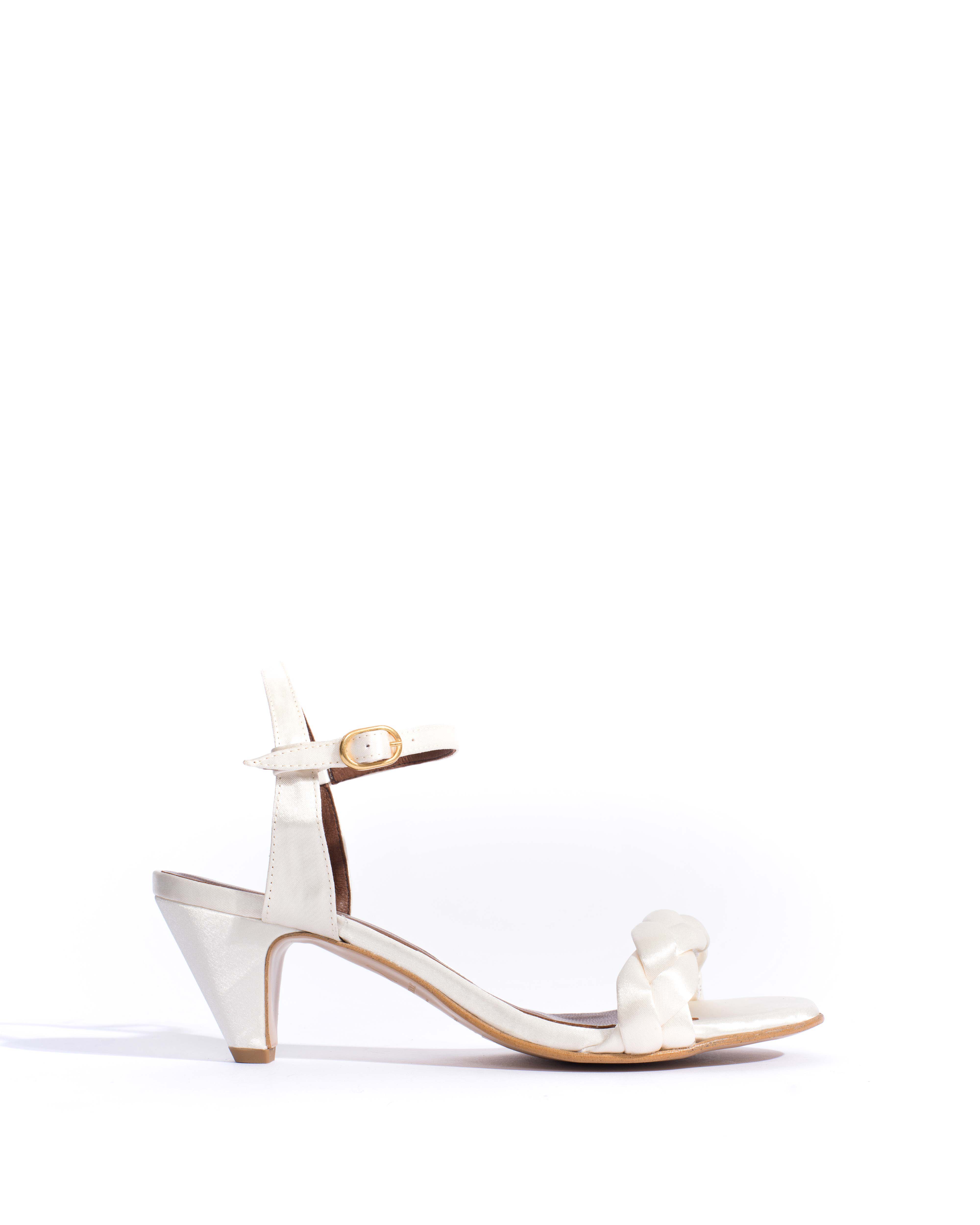 Grace 50 stiletto Antique satin Pearl white