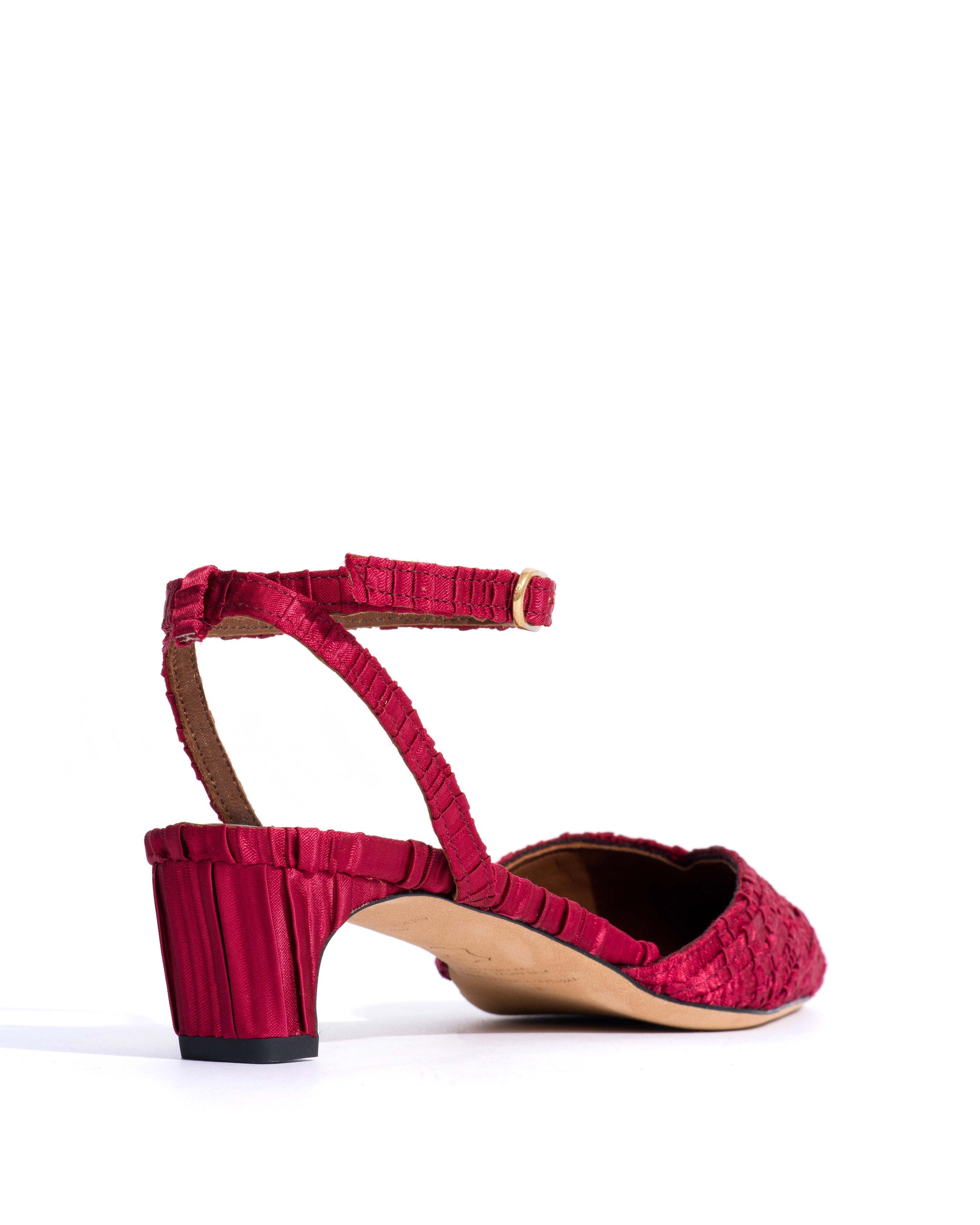 Givia 40 Pleated satin Pomegranate - Anonymous Copenhagen Heels