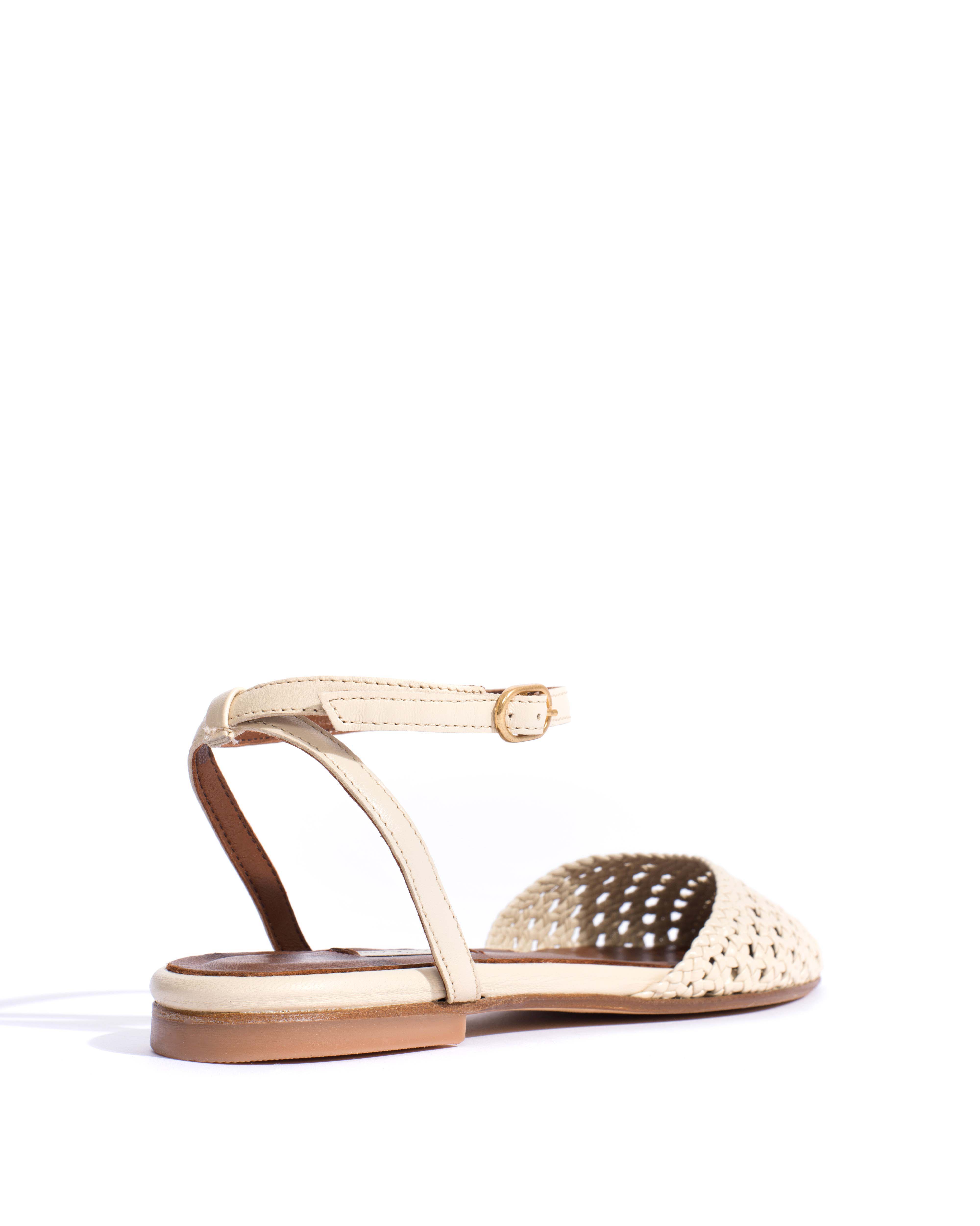 Senara 10 hand-braided Hand-braided leather White sand