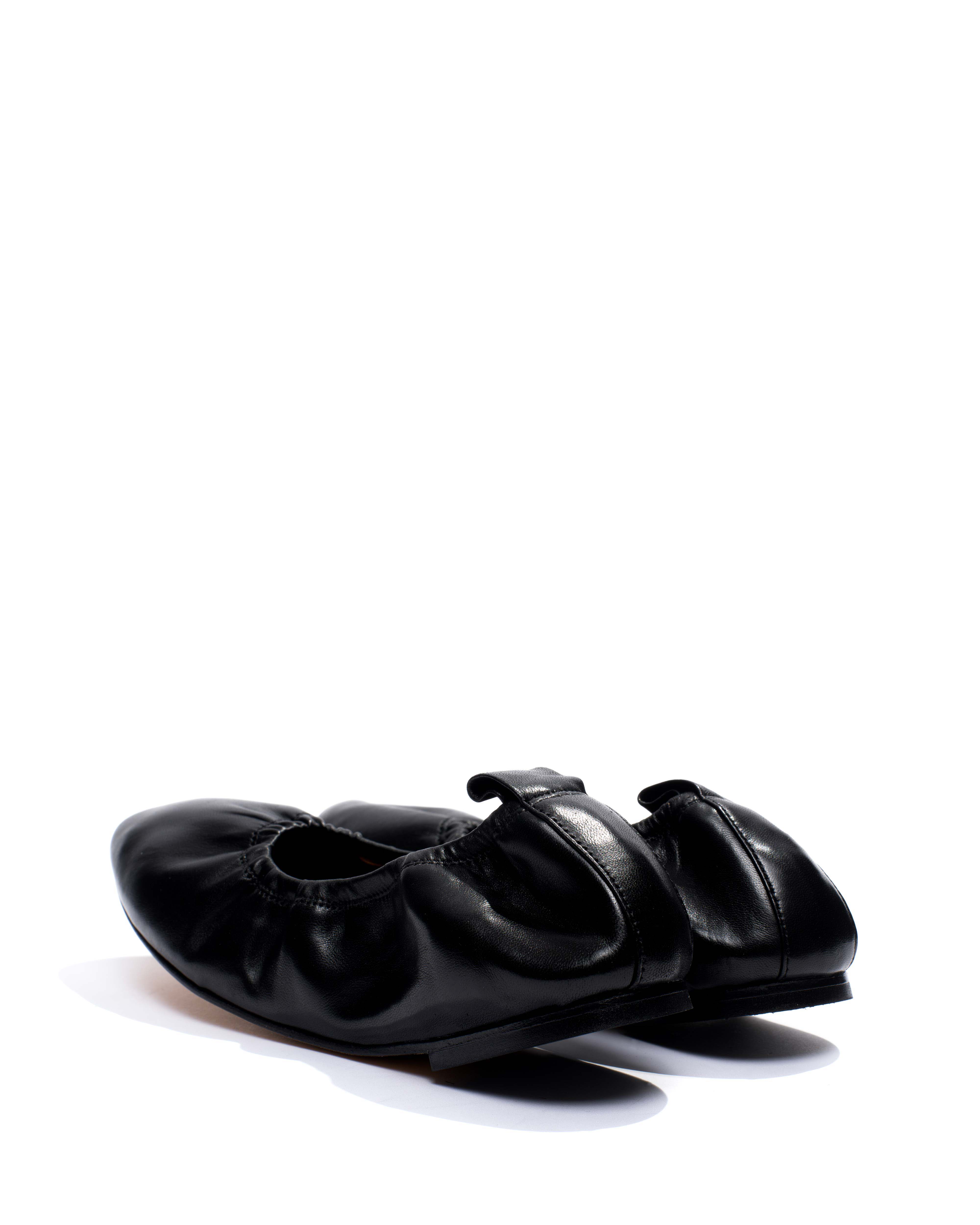 Mirelda Silky lamb Black
