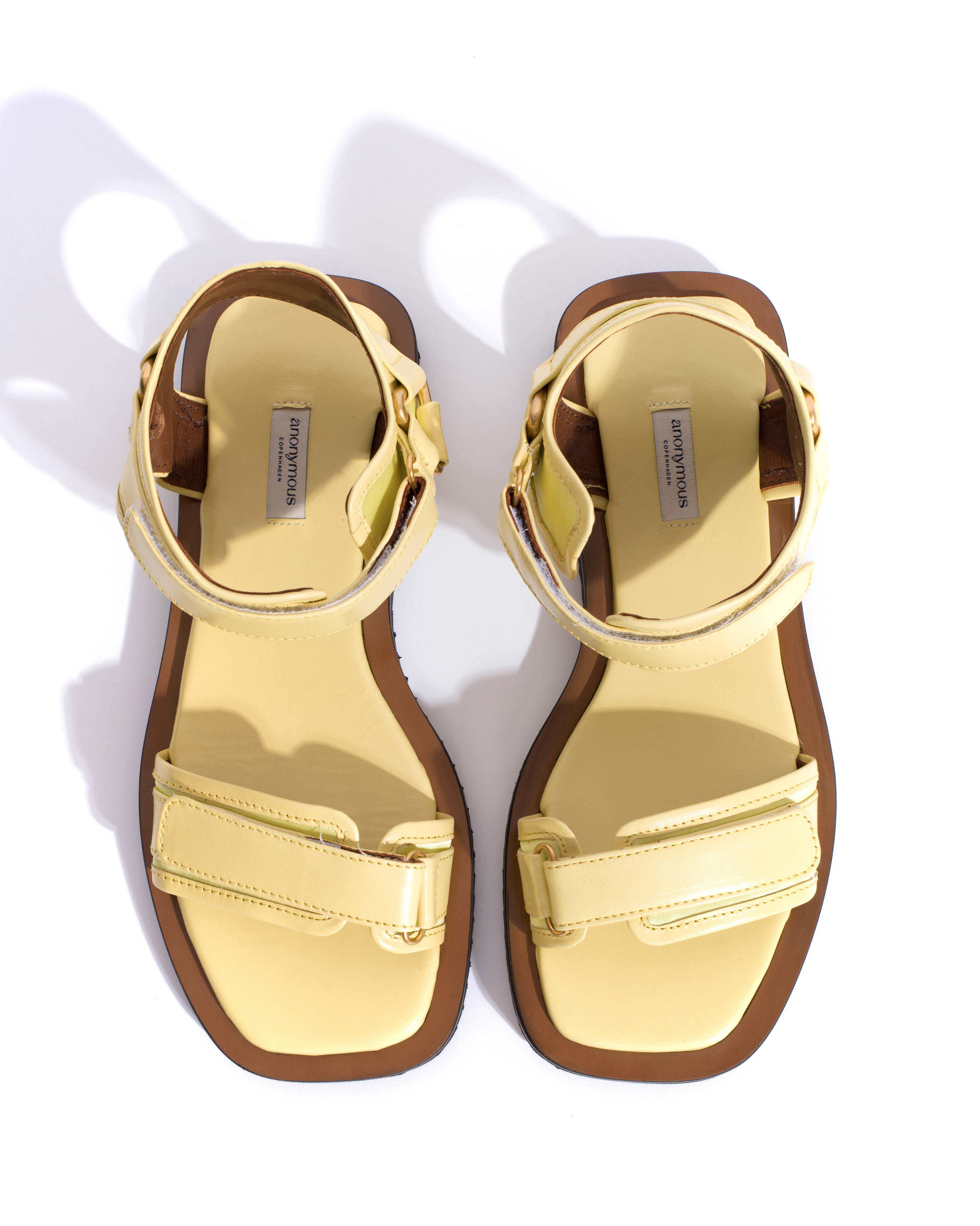 Shantell flats Shiny lamb Pineapple ice