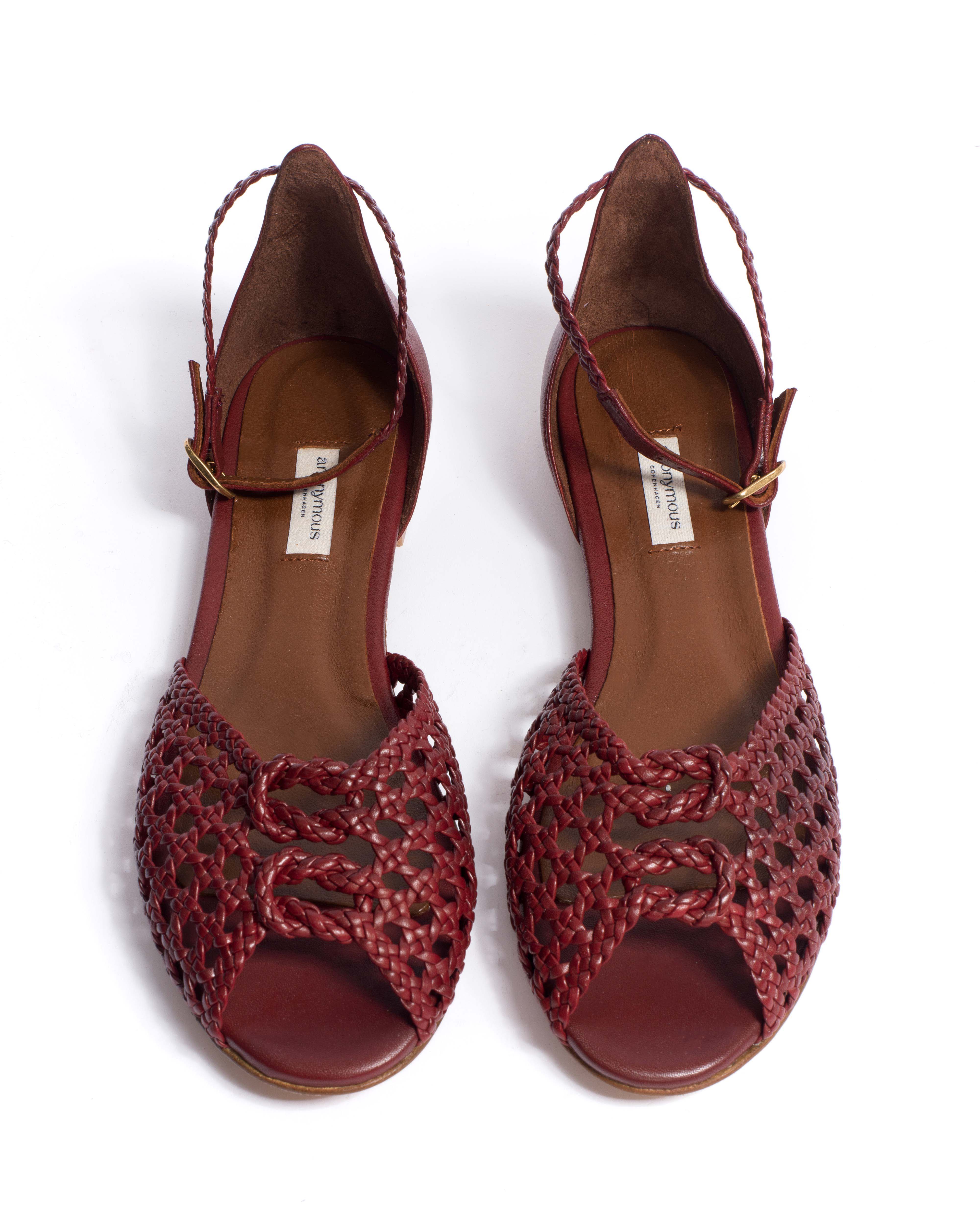 Lucy 10 hand-braided Hand-braided leather Pomegranate