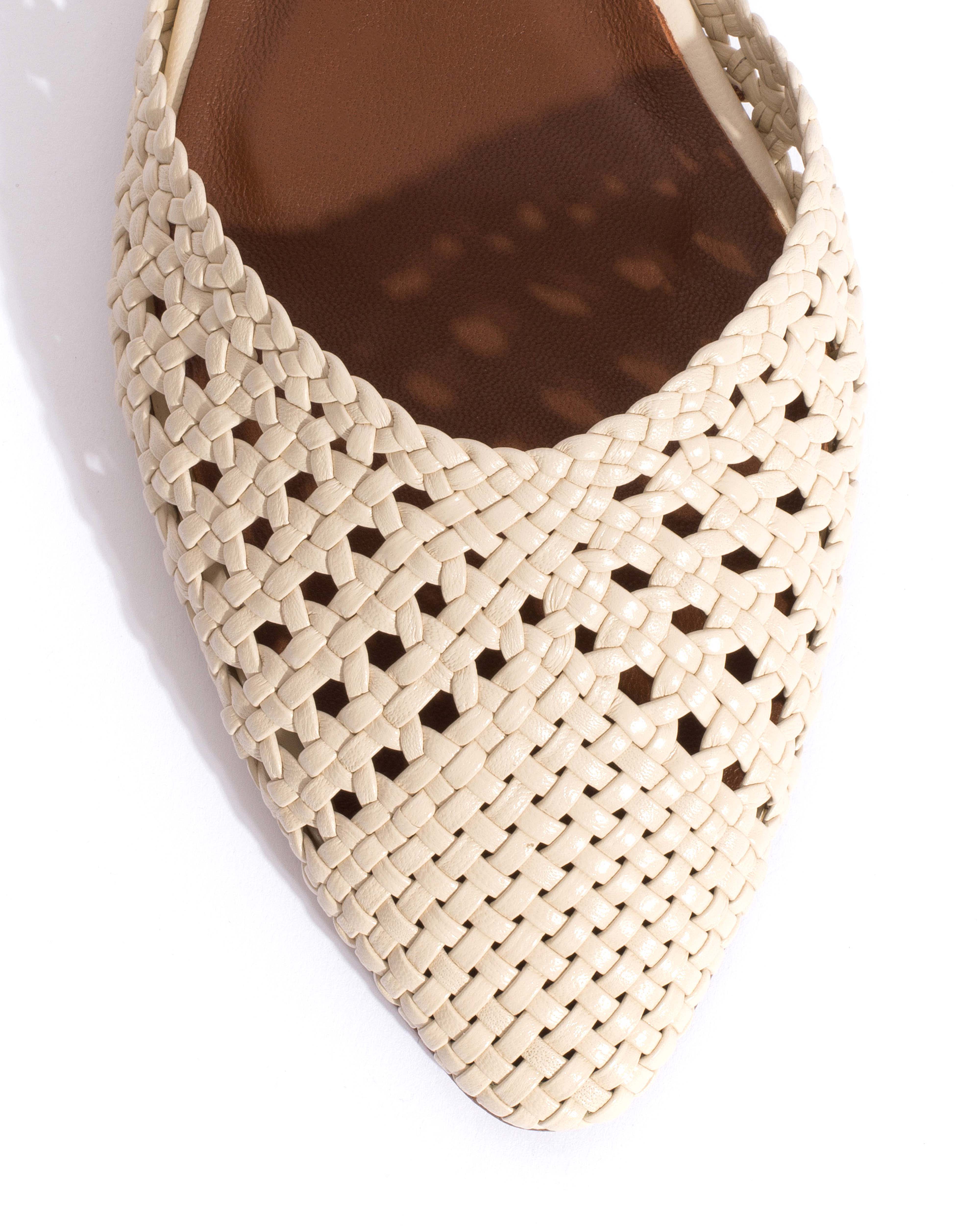 Senara 10 hand-braided Hand-braided leather White sand