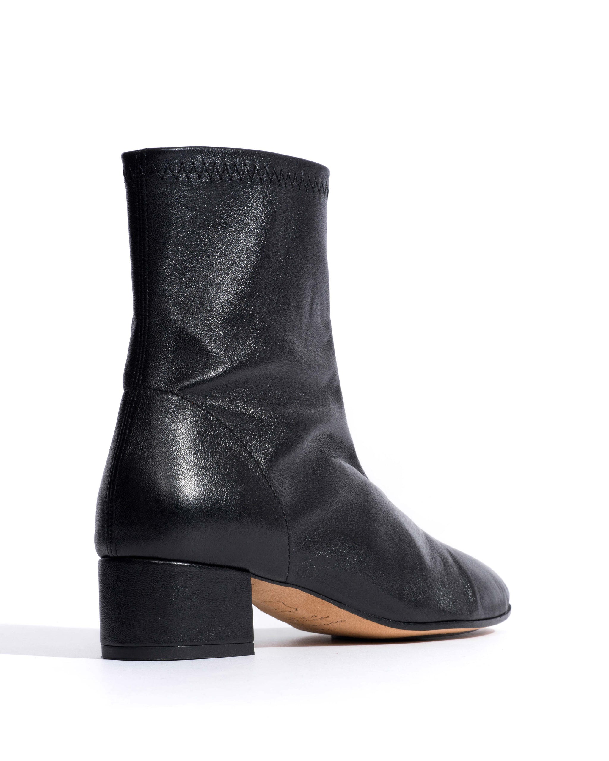 Hanny 40 covered stretch Silky lamb Black - Anonymous Copenhagen Ankle boots