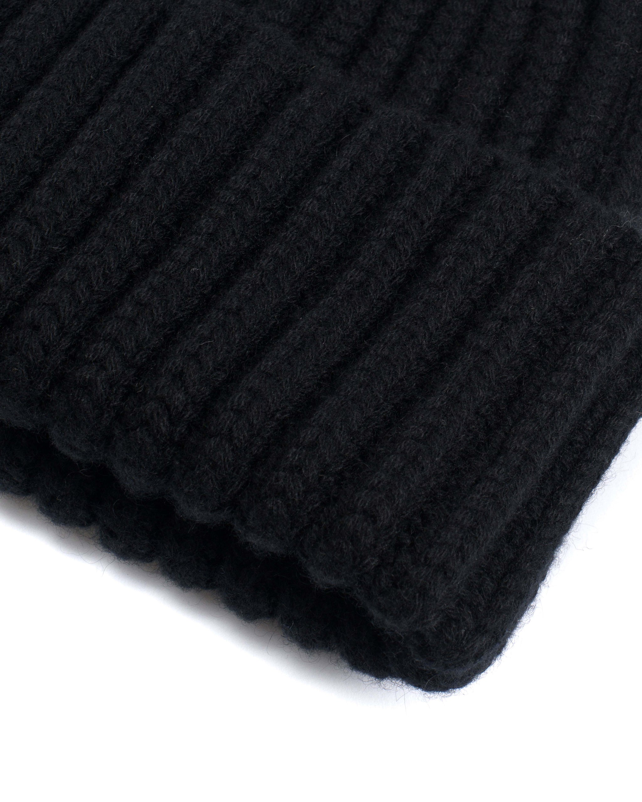 Sandra beanie 100% cashmere Black - Anonymous Copenhagen