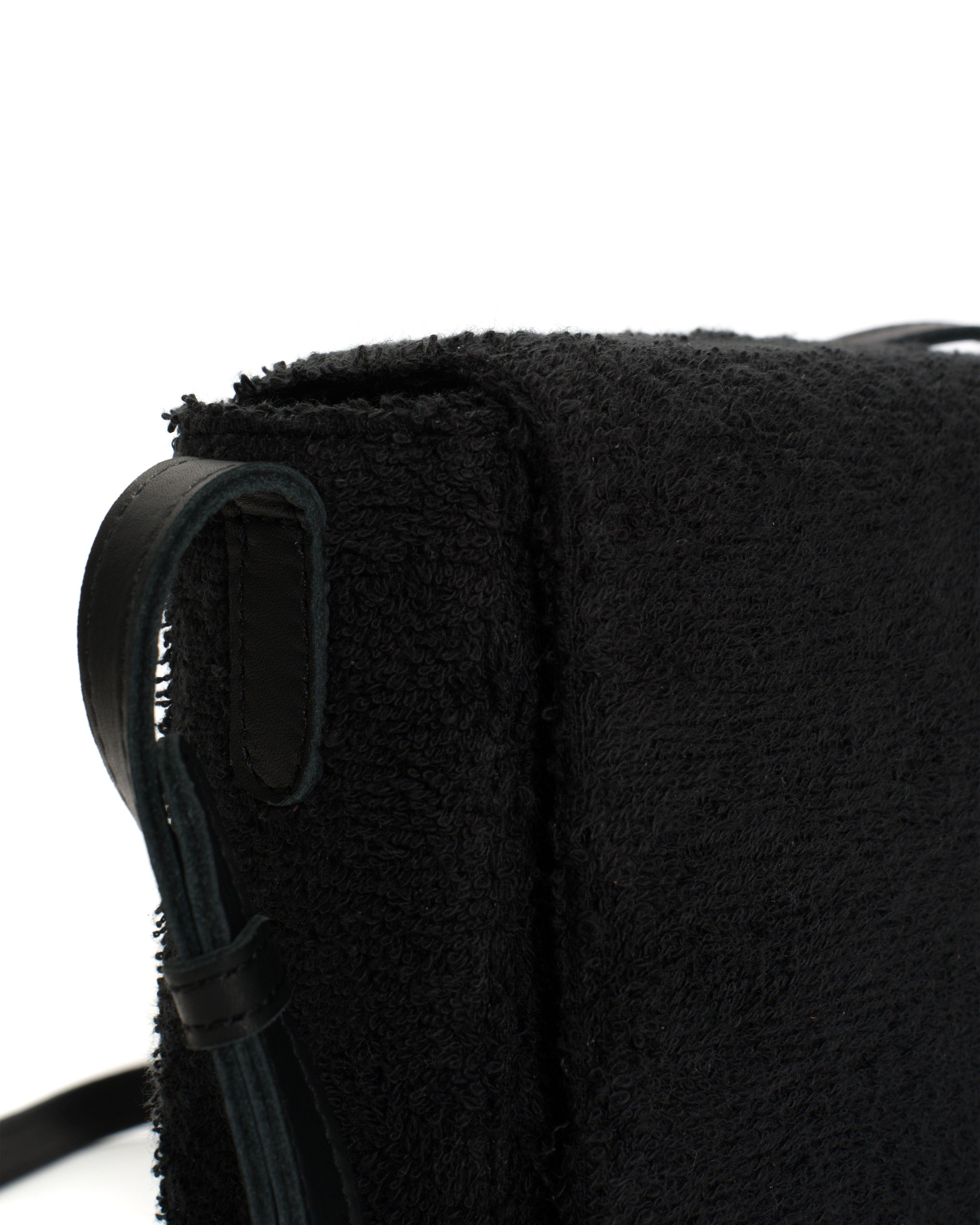 Sicha crossover bag Cotton towel Off black - Anonymous Copenhagen