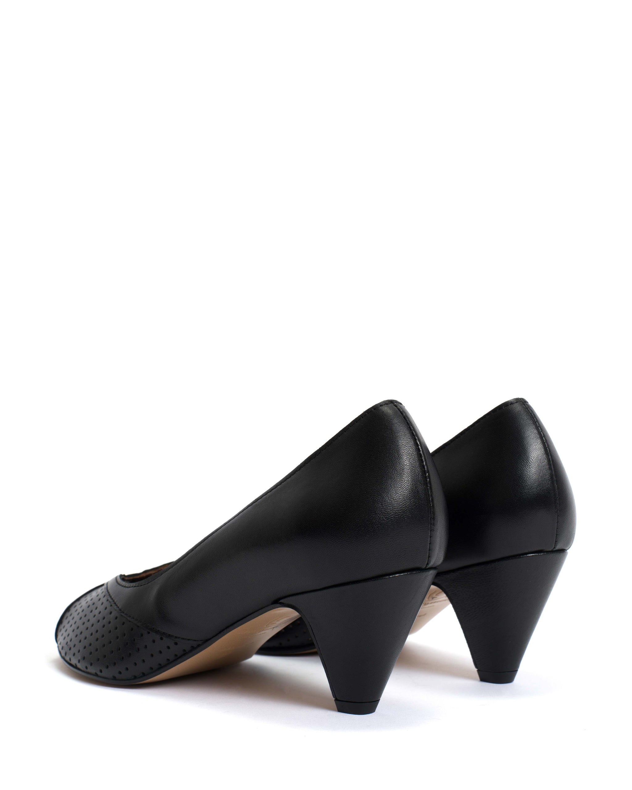 Tiffany stiletto Shiny lamb Black - Anonymous Copenhagen