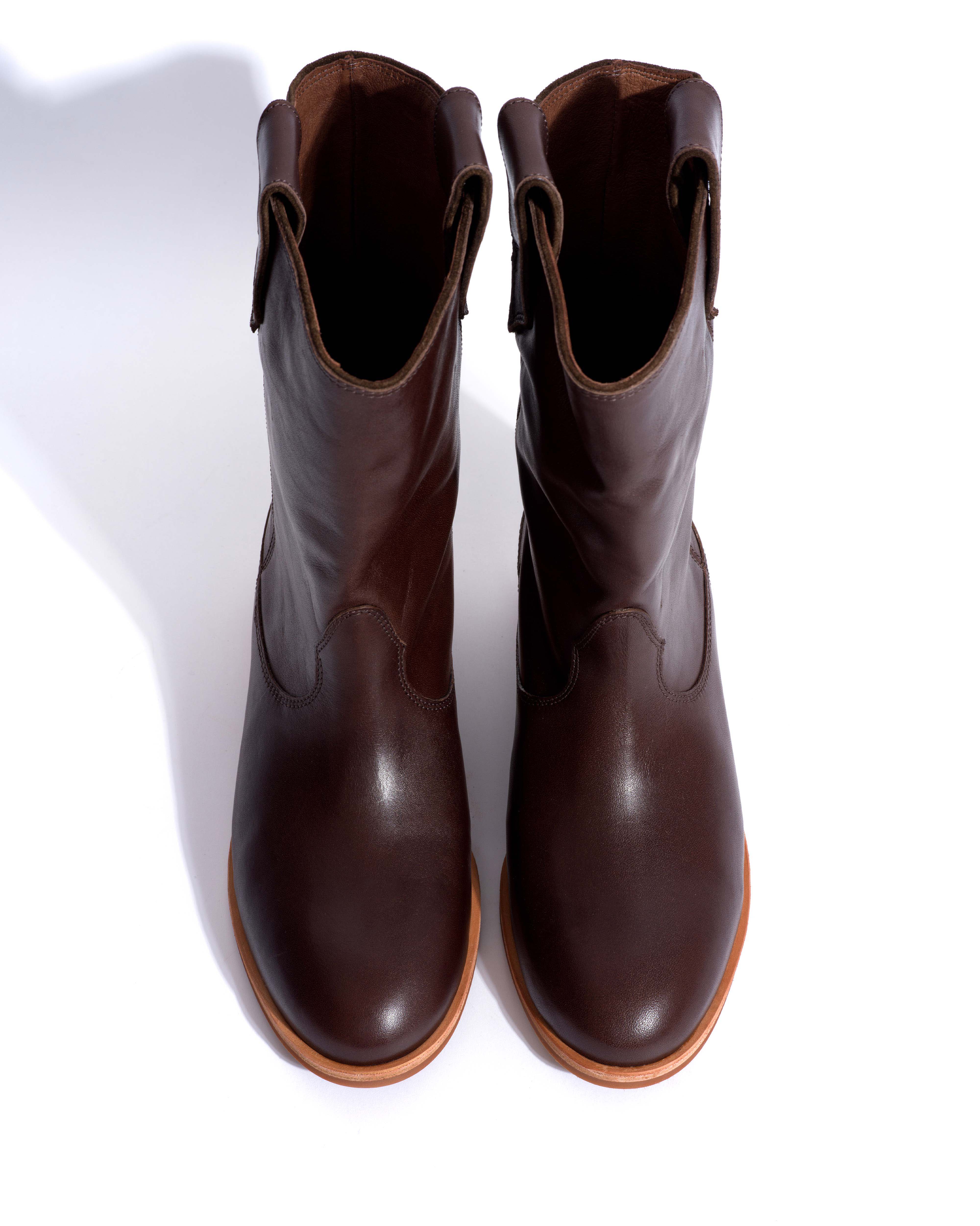 Claudia Vegetal soft calf Coffee brown