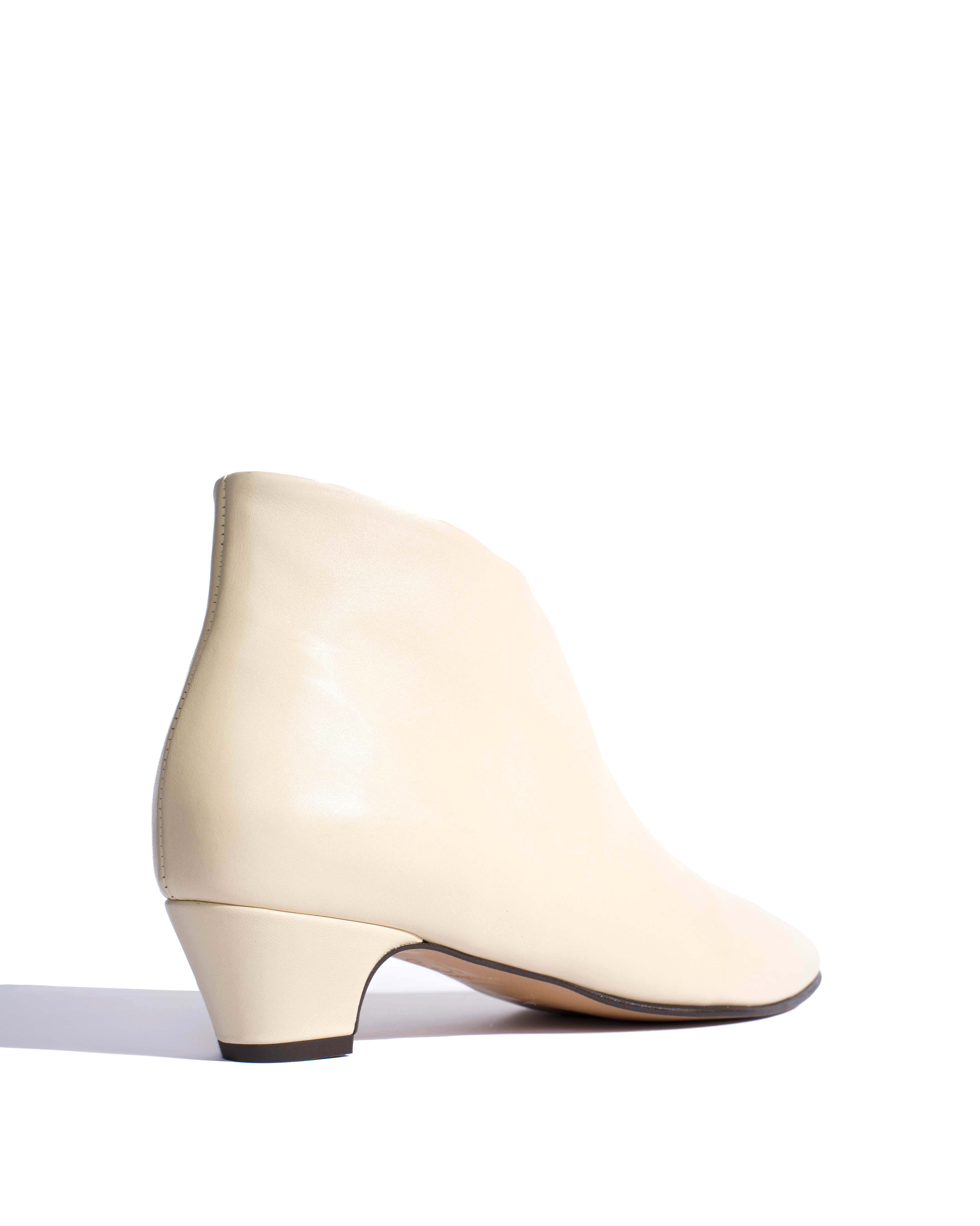 Kyra Soft calf White sand
