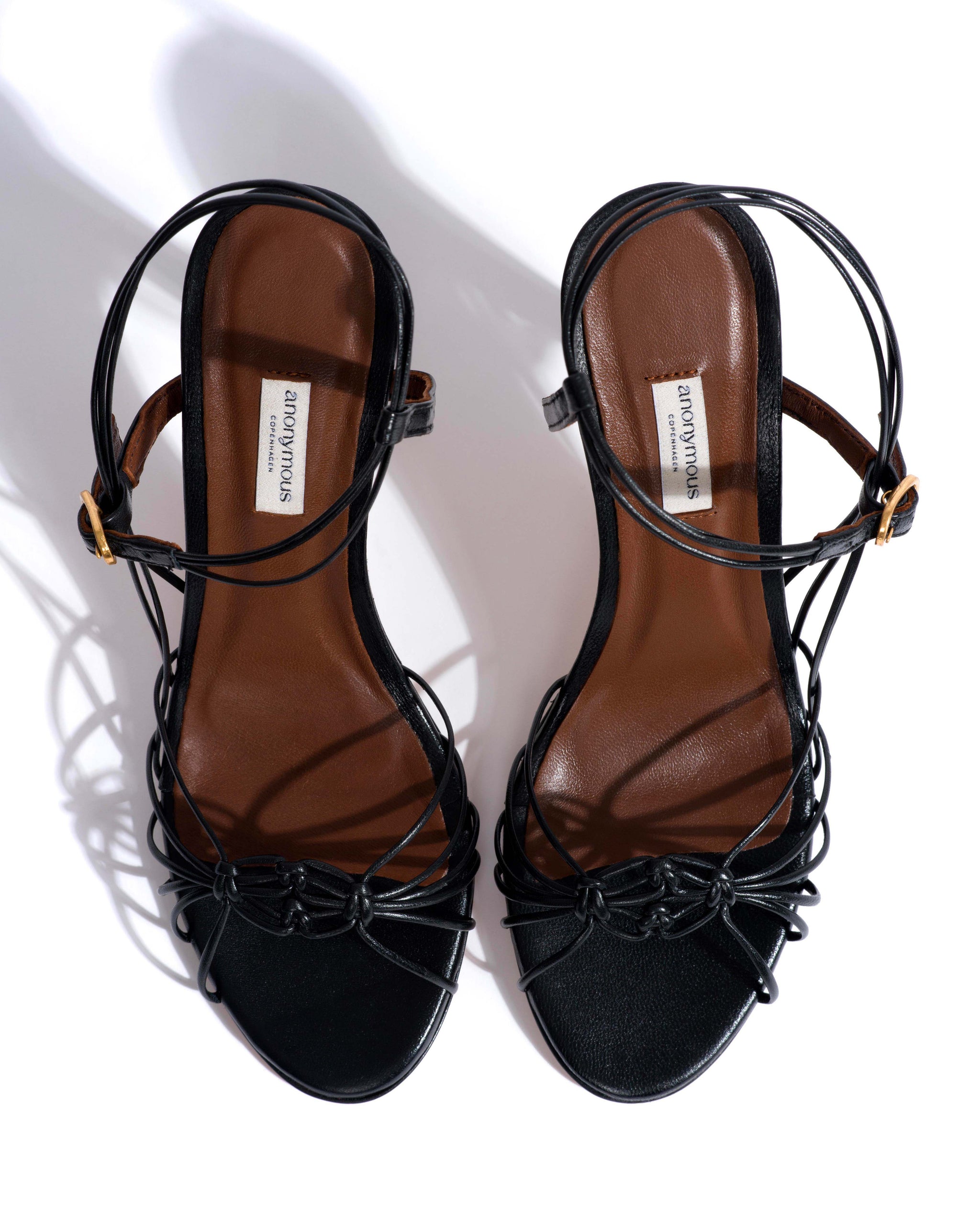 Savannah 100 hand-braided Shiny lamb Black -