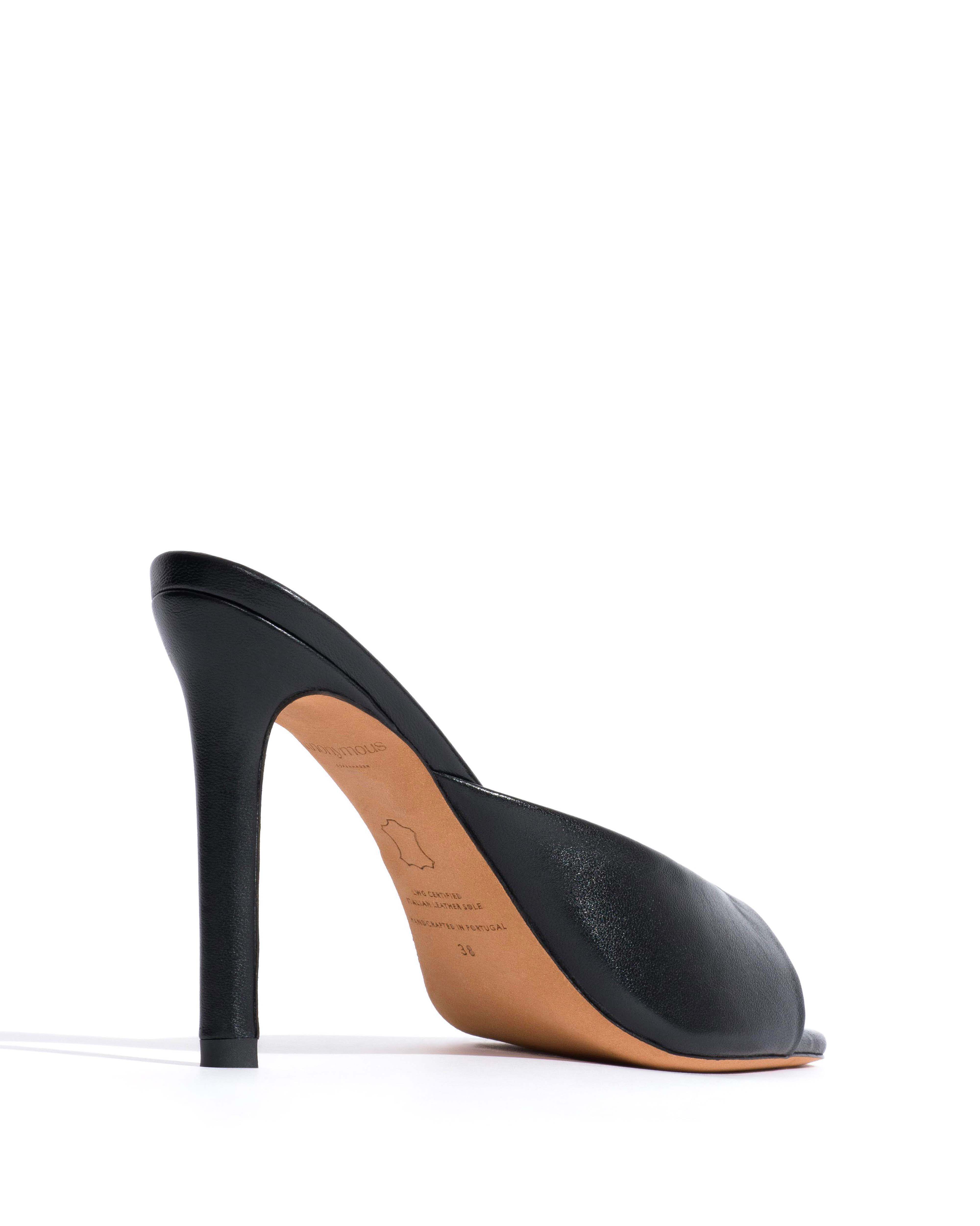 Mazy 100 Shiny lamb Black