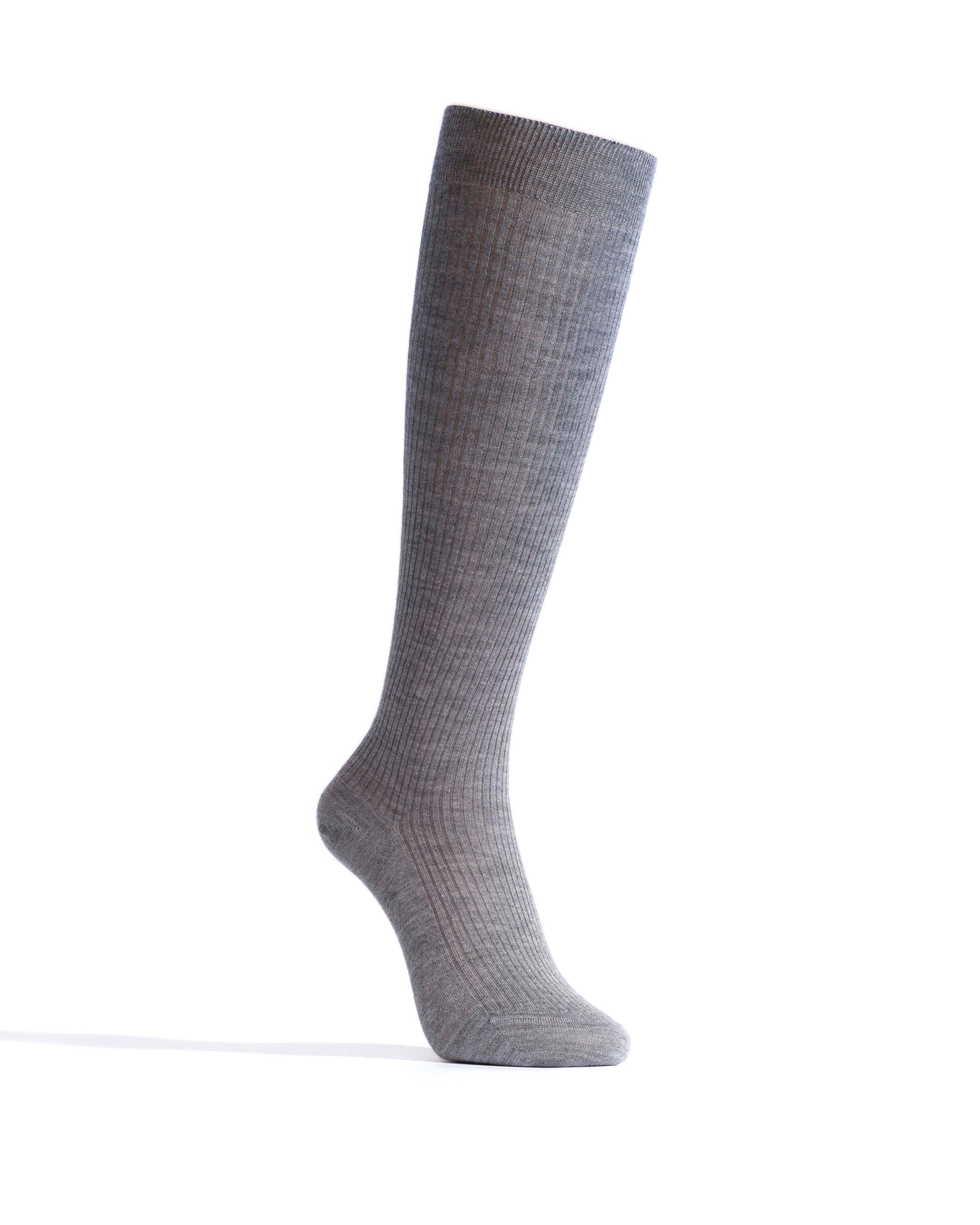 Ines knee-high silk cashmere socks 30% silk 70% cashmere Shark grey