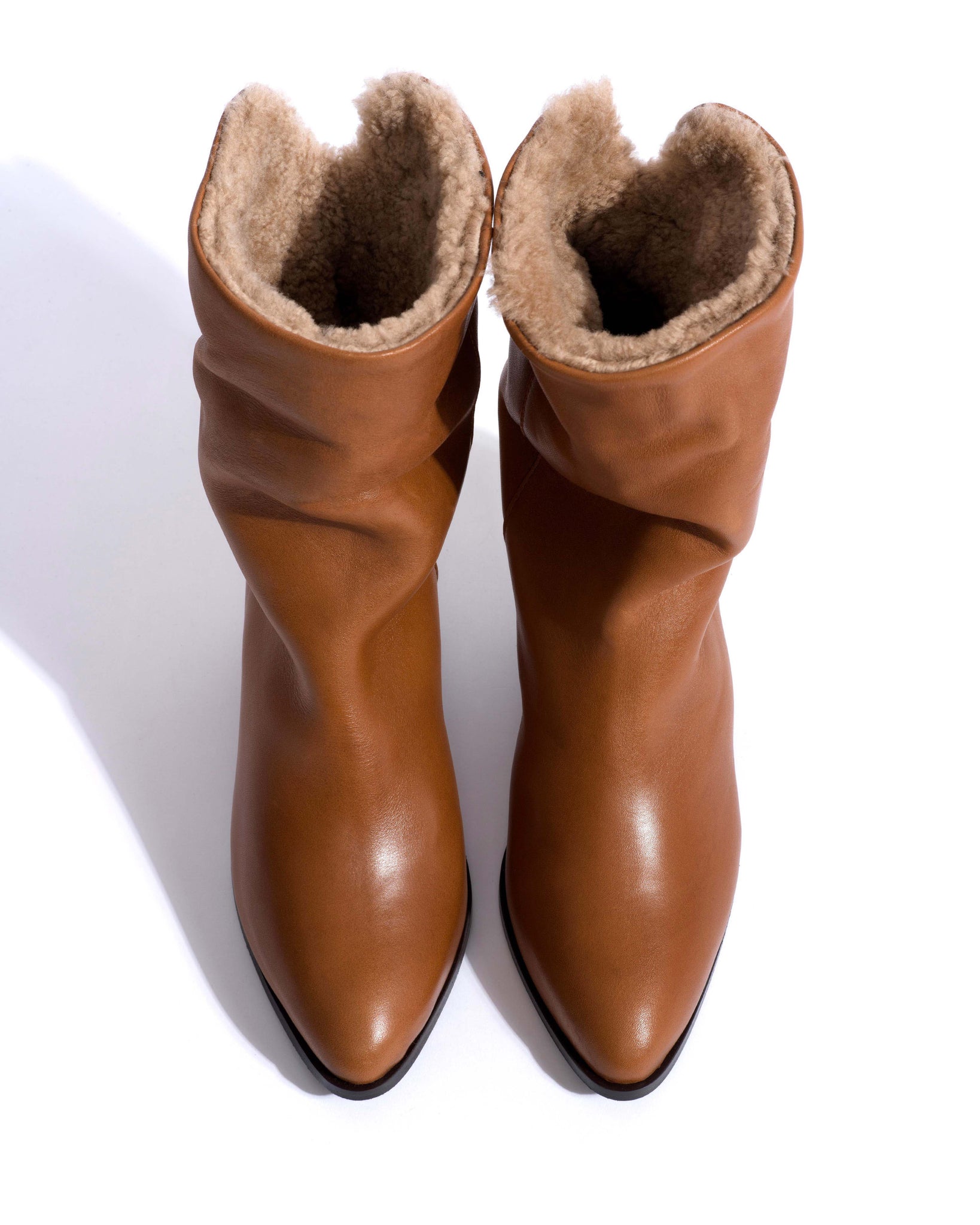 Vully 50 triangle lamb shearling Vegetal soft calf Cinnamon