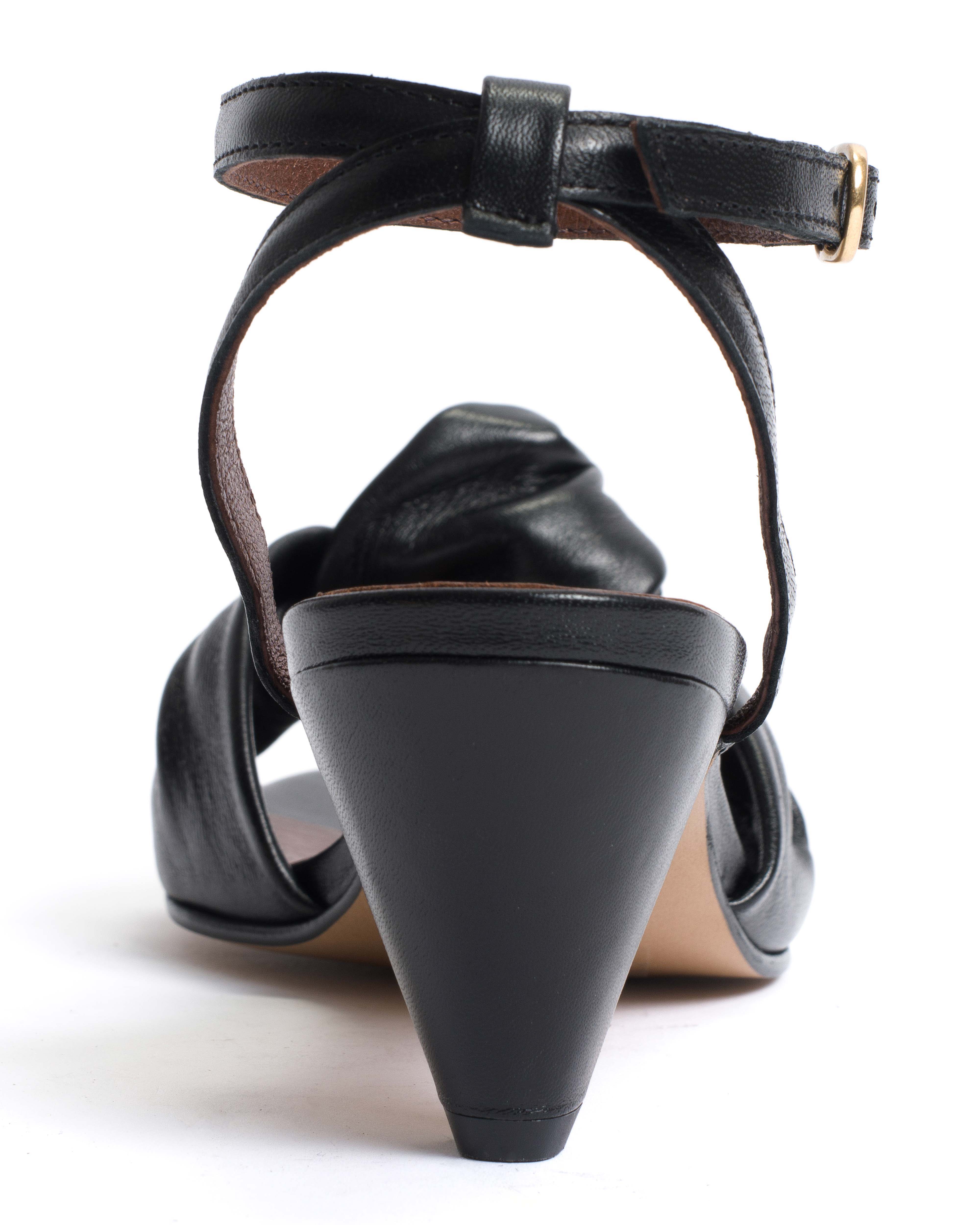 Aliza 50 stiletto Shiny lamb Black