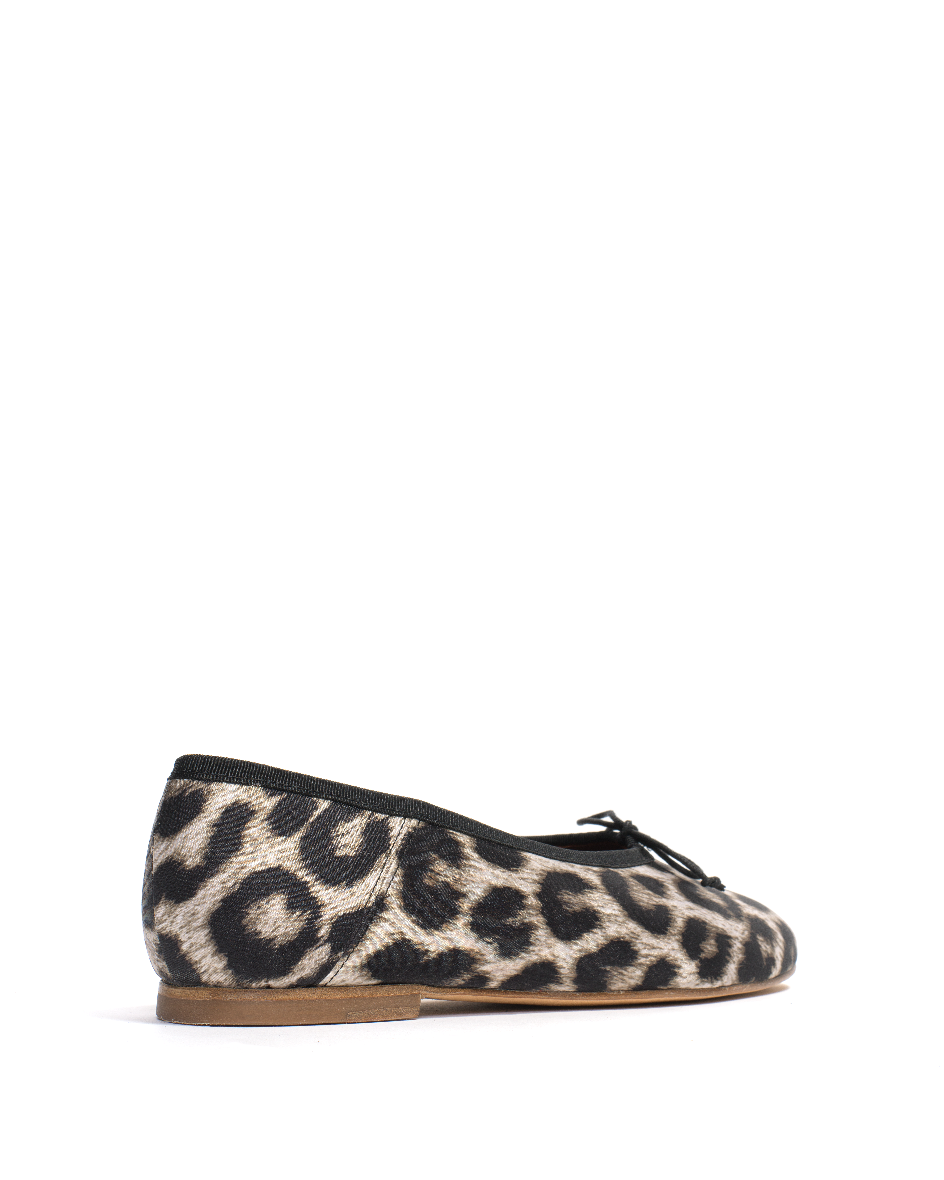 Sacha Satin print Snow leopard