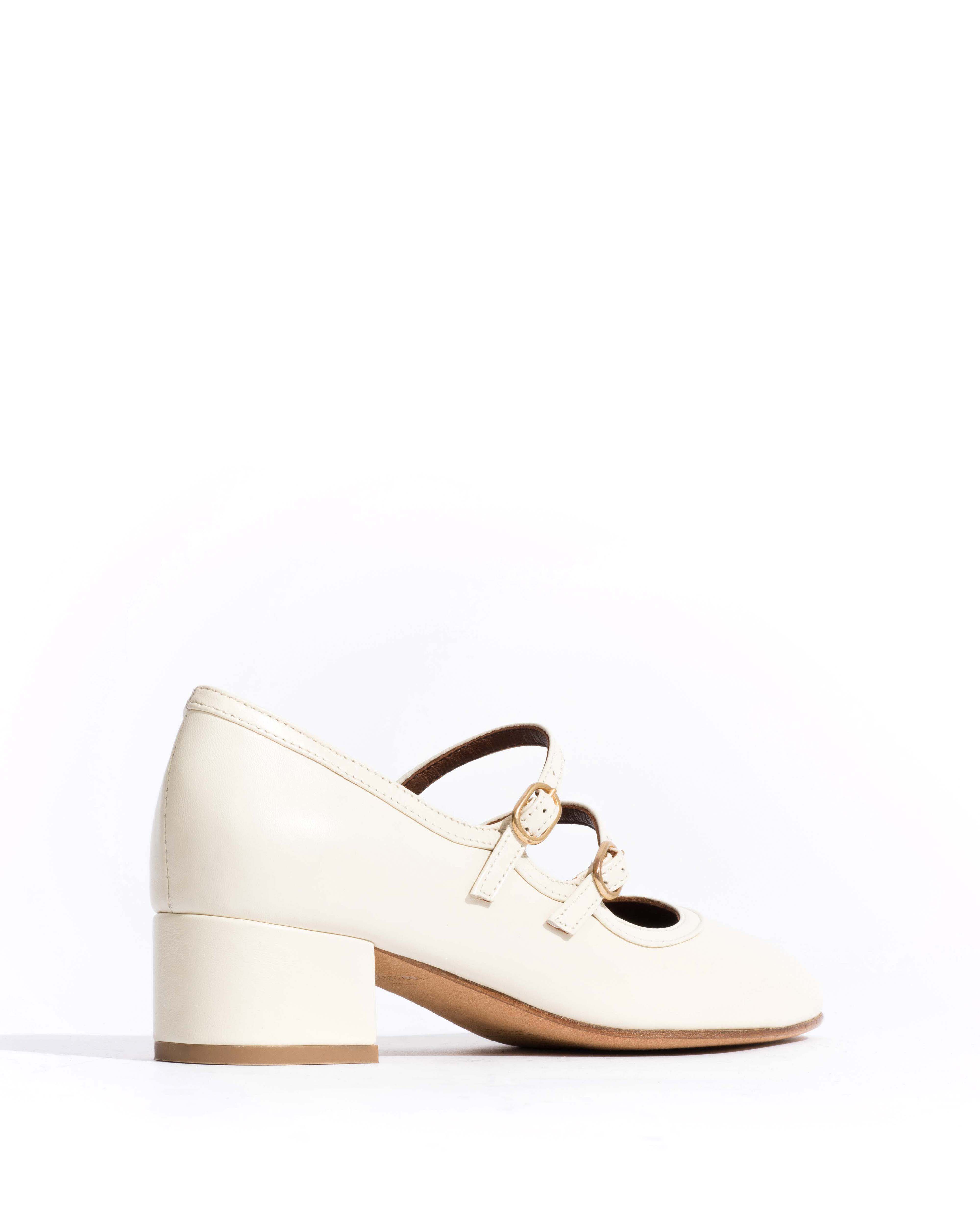 Balie 40 Shiny lamb White sand