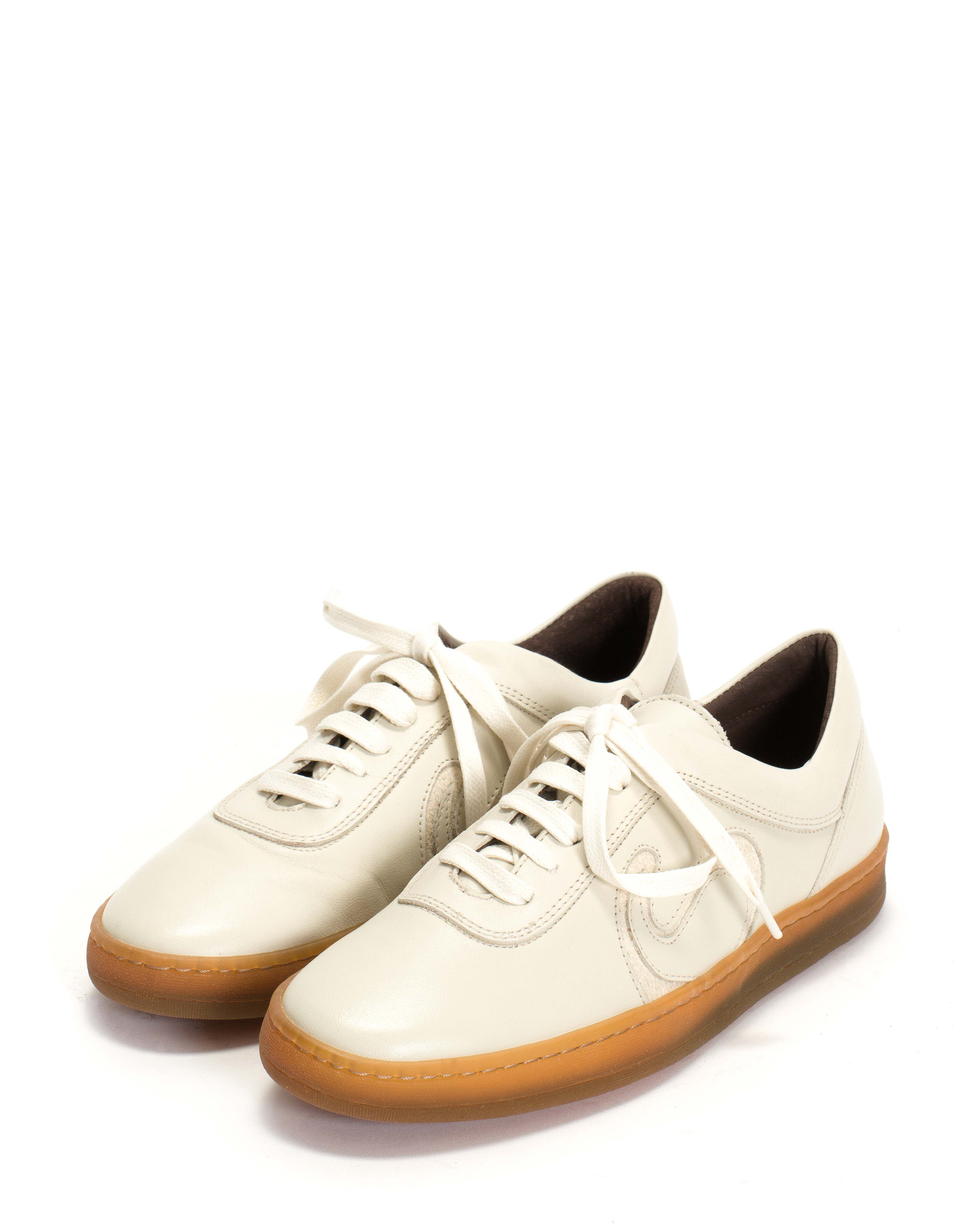 Blaire hevea Soft calf Milk white