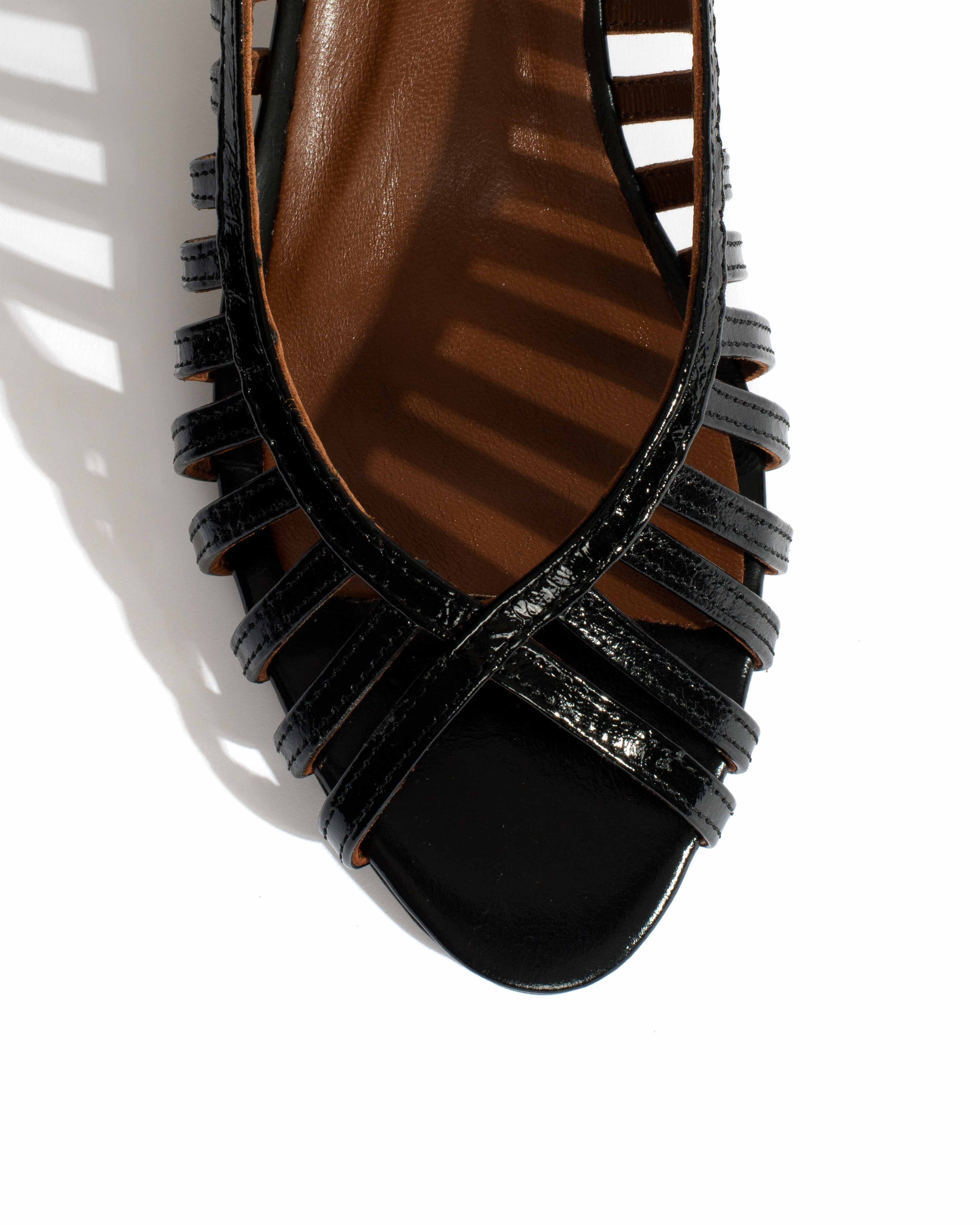 Carminho 40 stiletto Crinkled polished goat Black