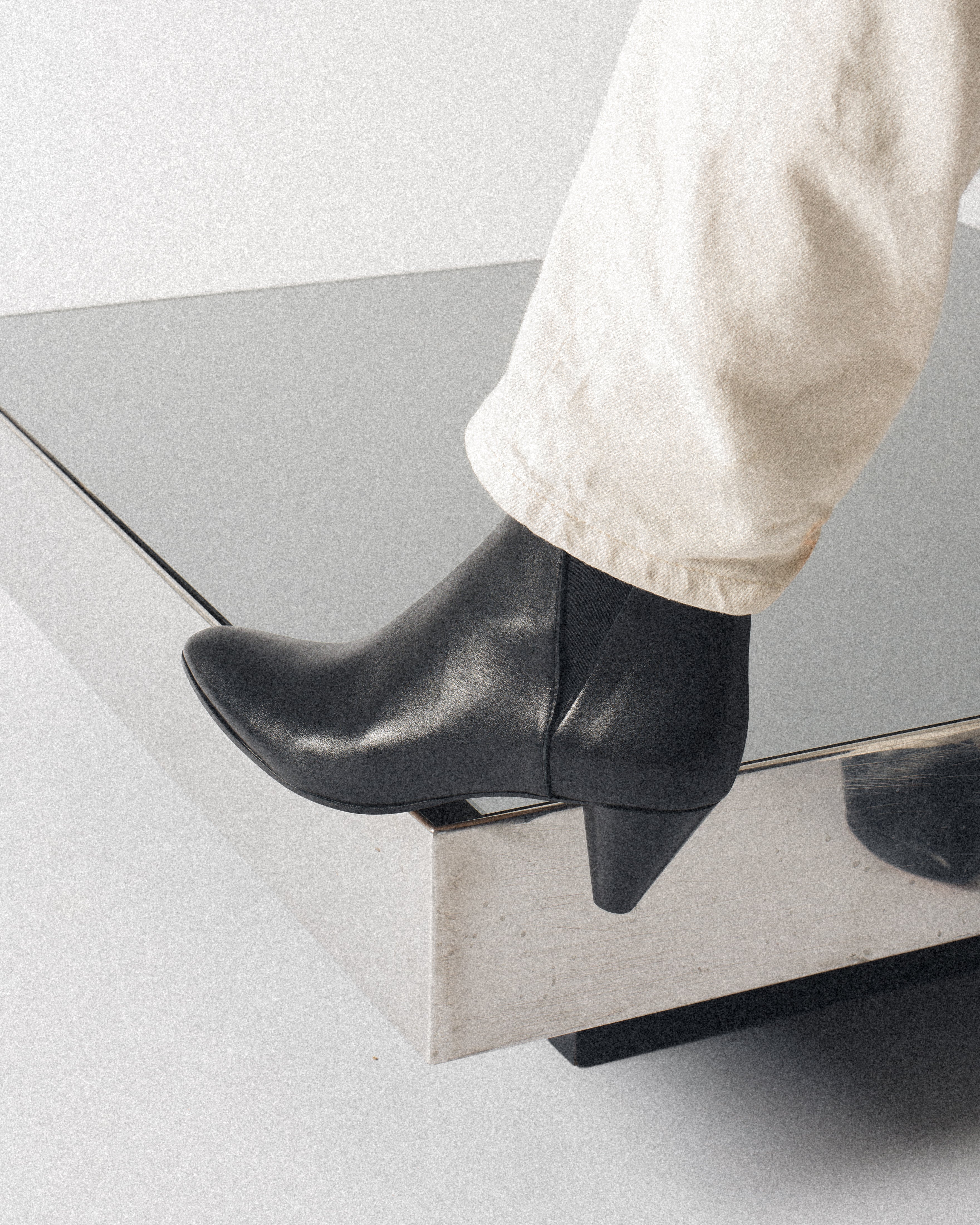 Clivia 50 cone Soft calf Black