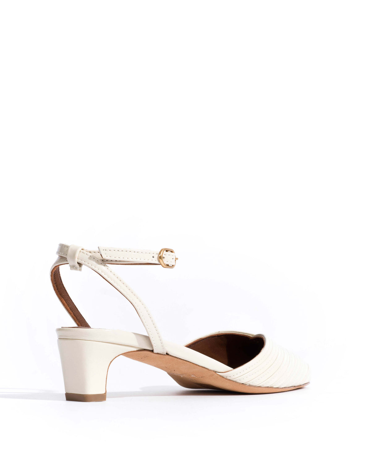 Givia 40 Crinkled polished goat White sand