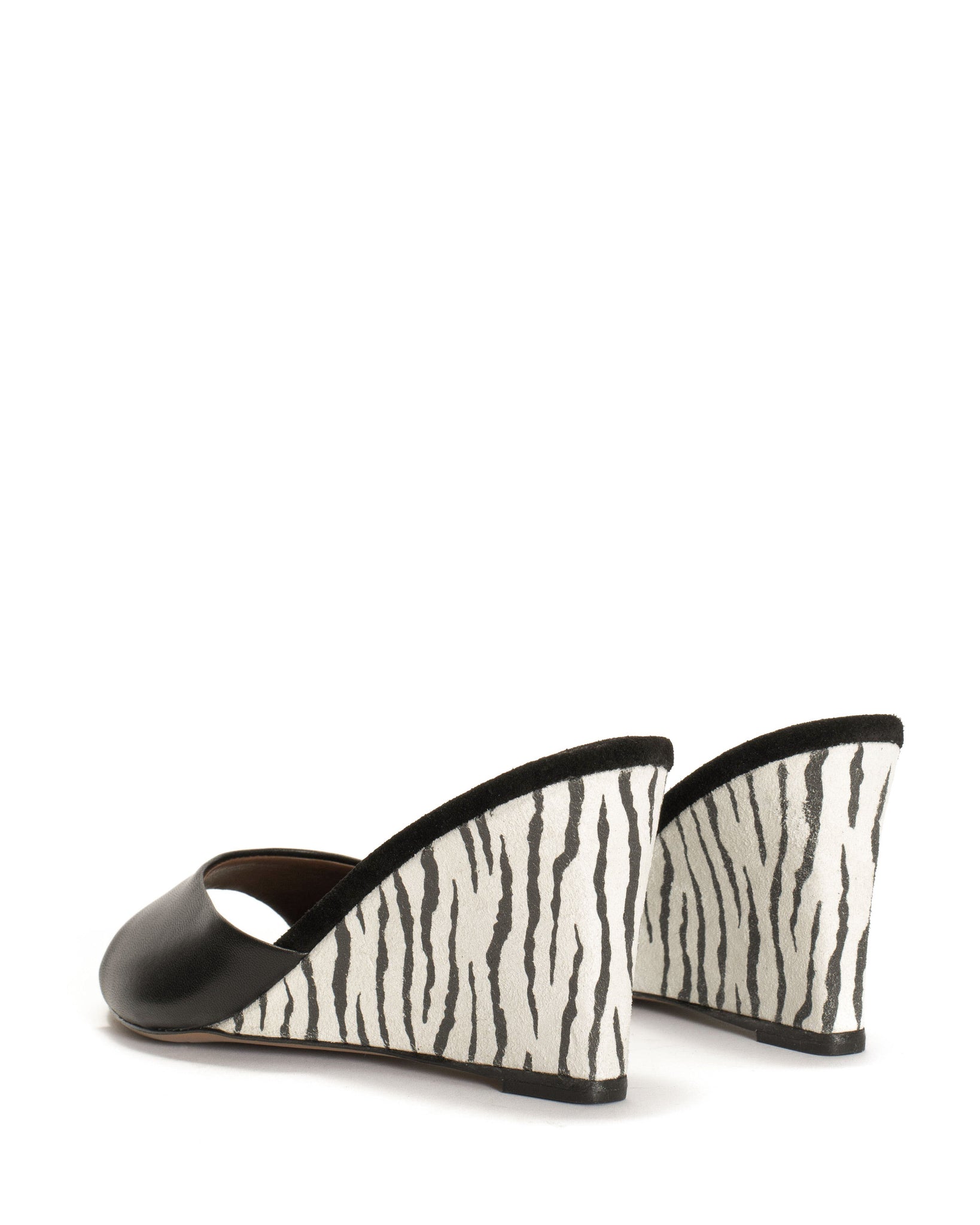 Gwen 75 wedge Shiny lamb & dual color Black & zebra - Anonymous Copenhagen