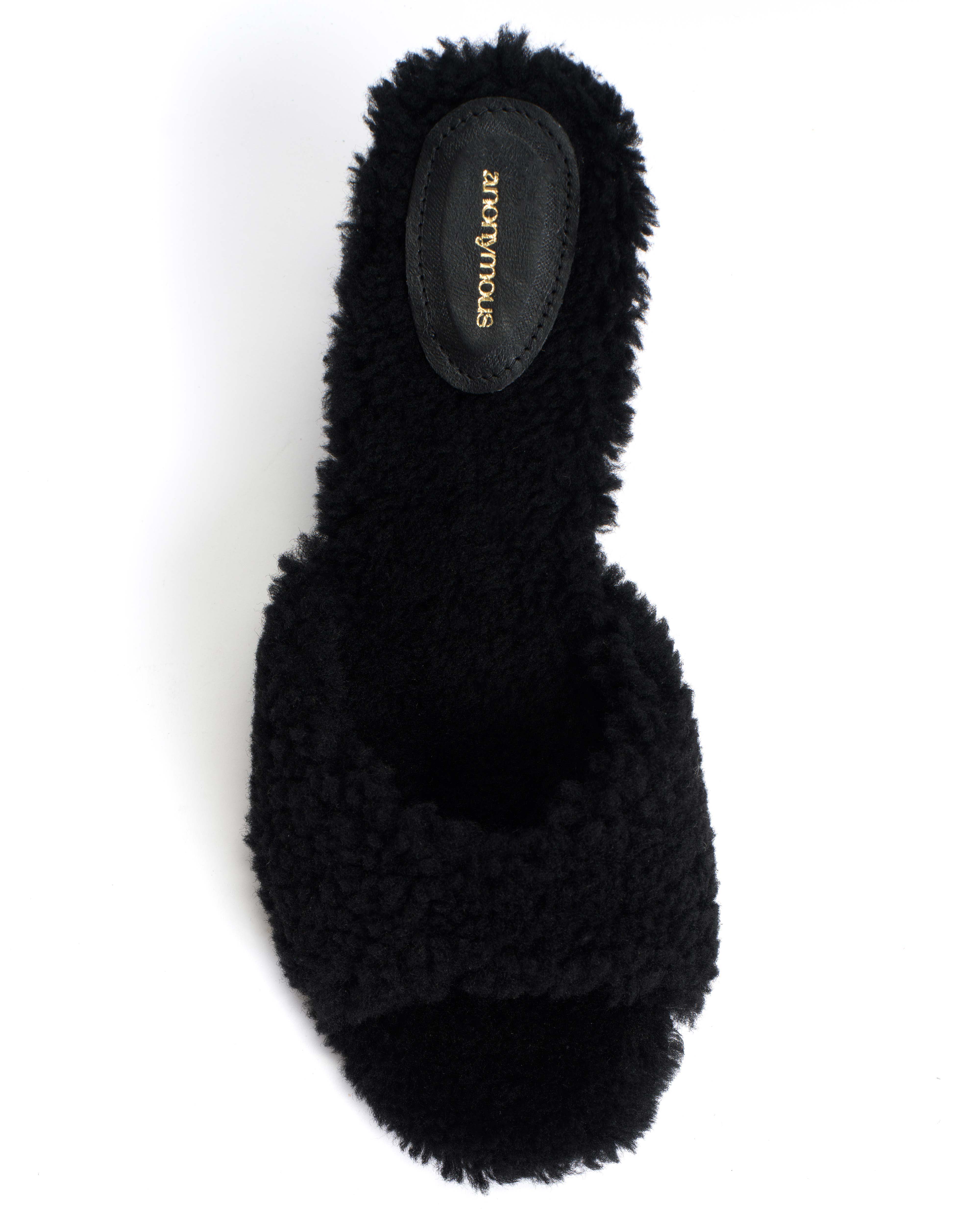 Gwen shearling Lamb shearling Black