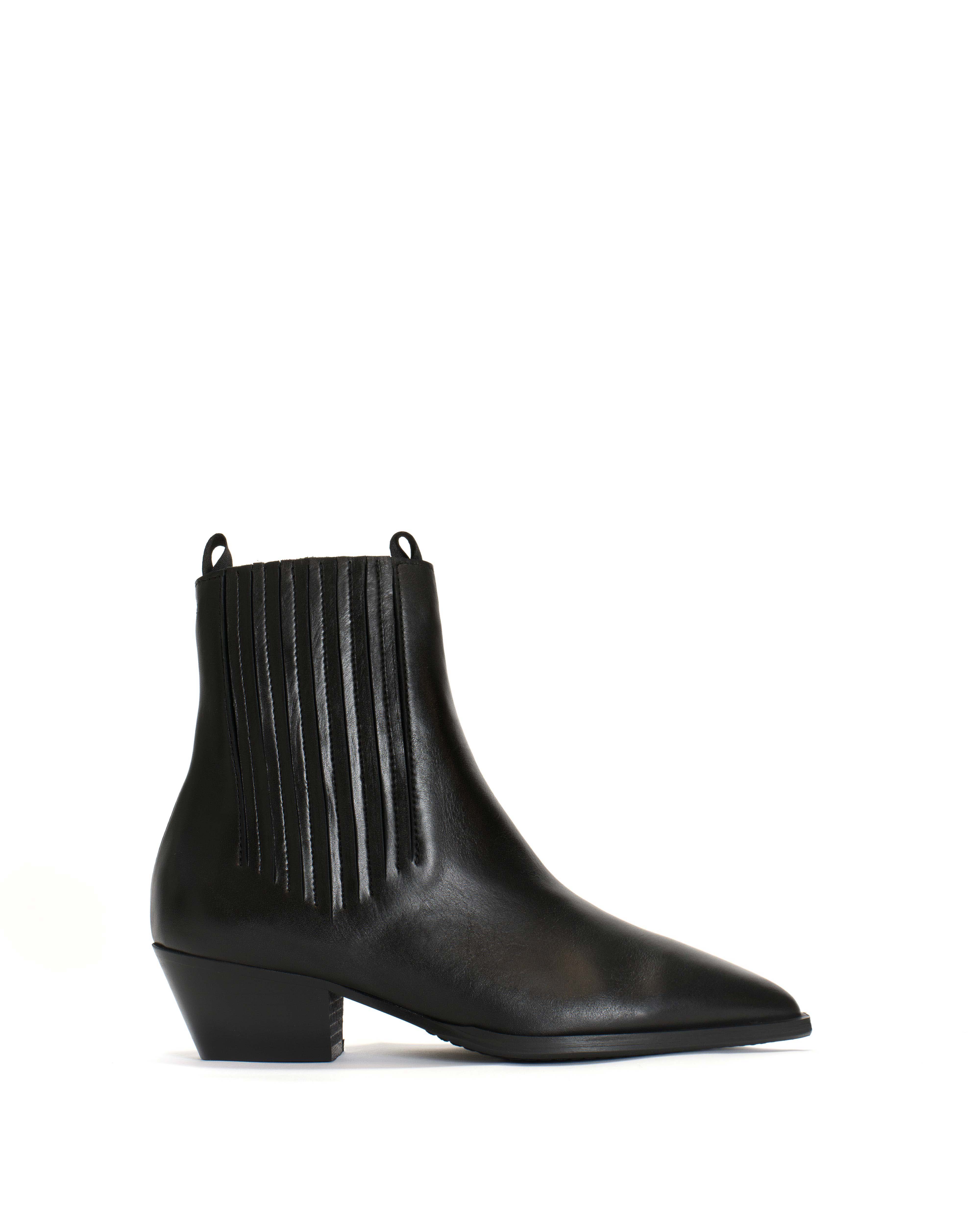 Hachi Soft calf Black
