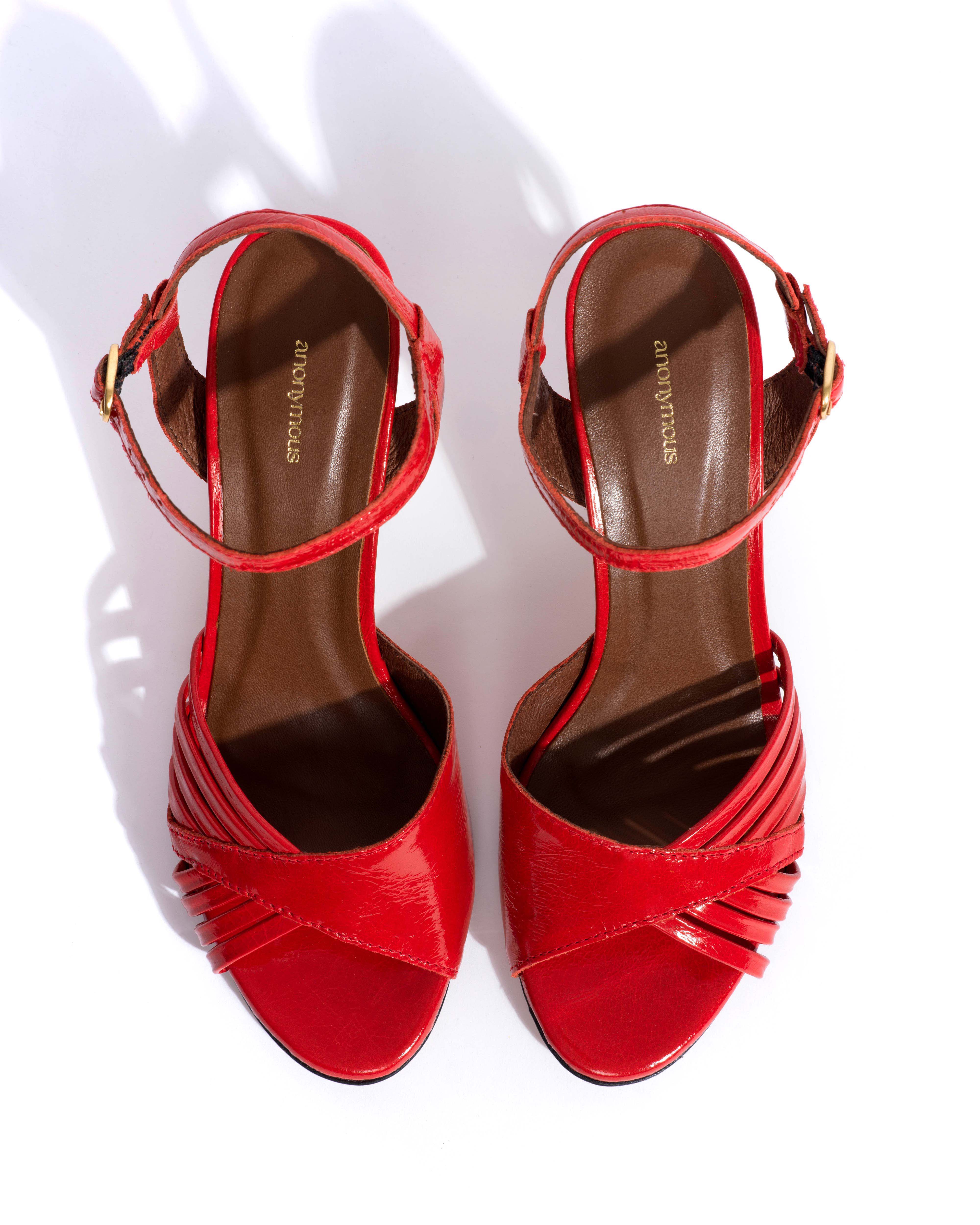 Hermine 75 Crinkled polished goat Scarlet