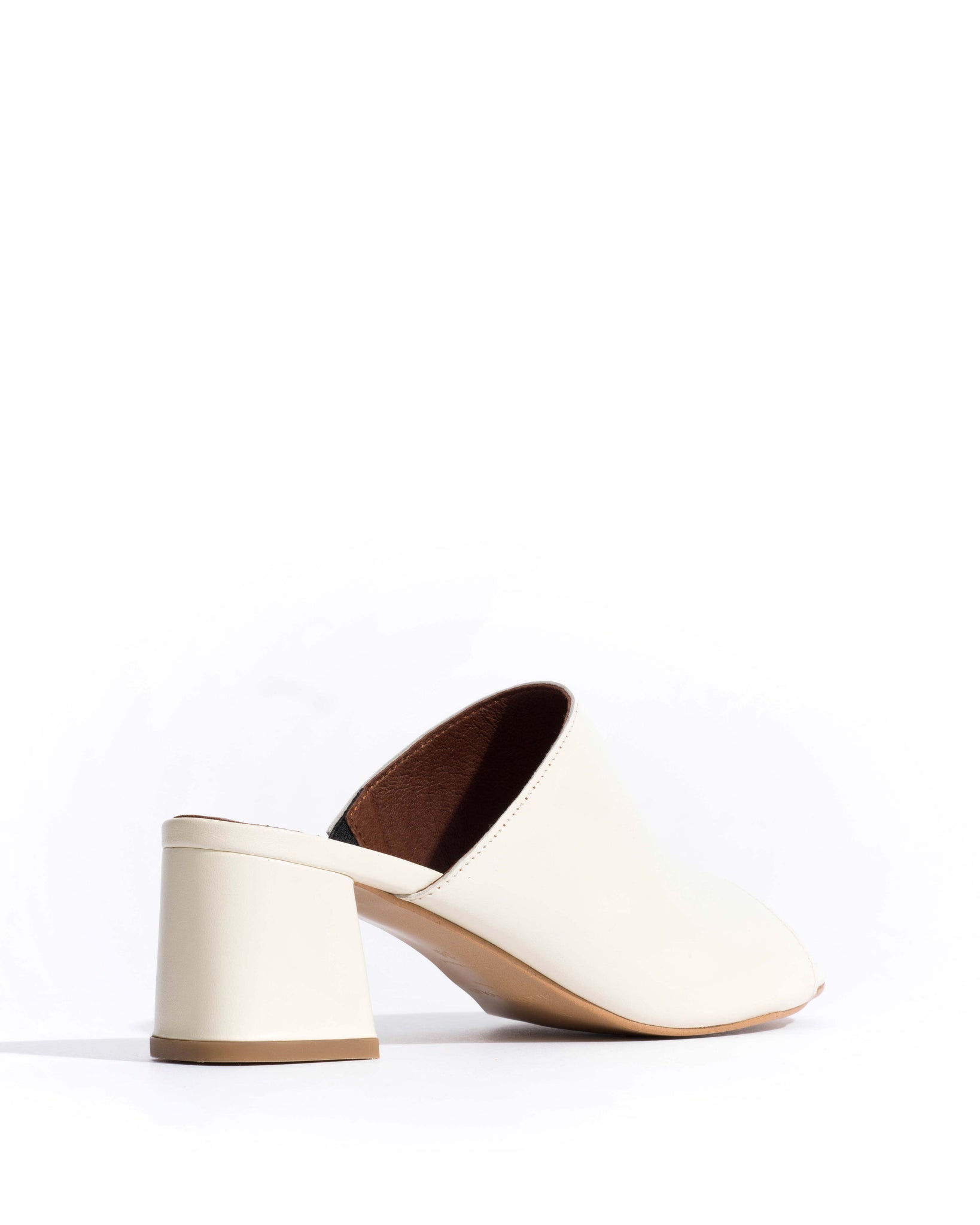 Horizon 55 Shiny lamb White sand