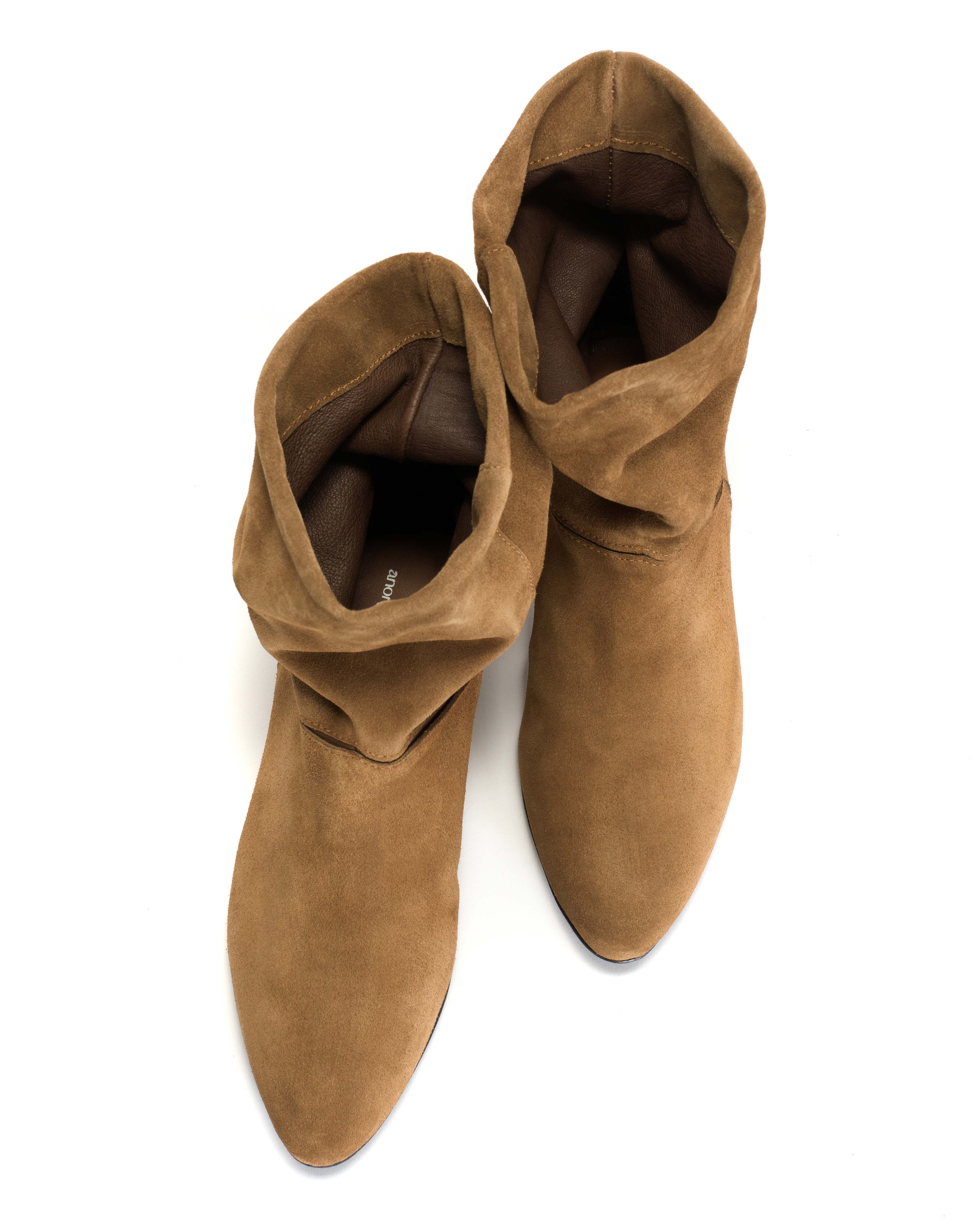 Jassi 20 Calf suede & sleek leather Cinnamon & dark taupe