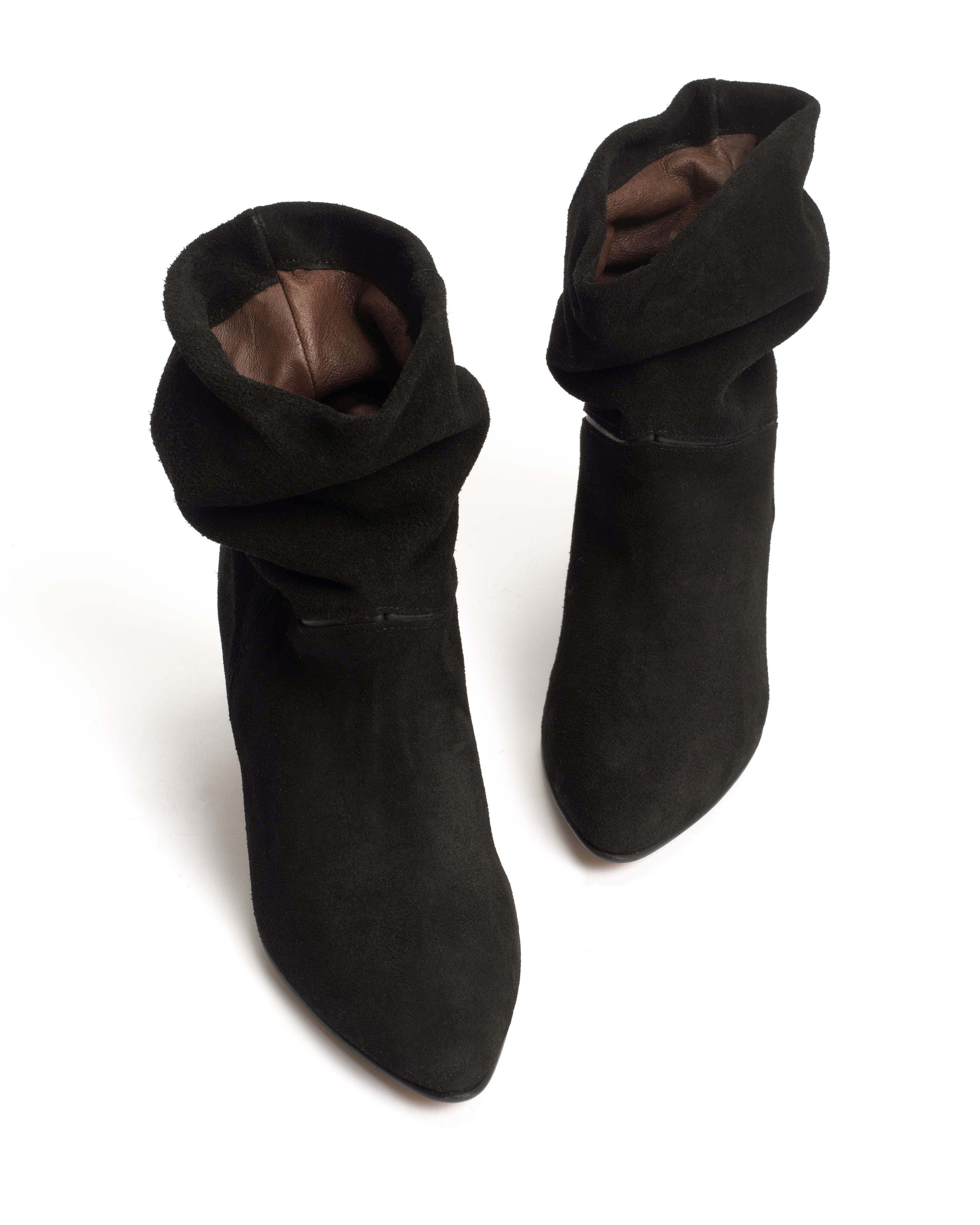 Jassi 50 stiletto Calf suede & sleek leather Black