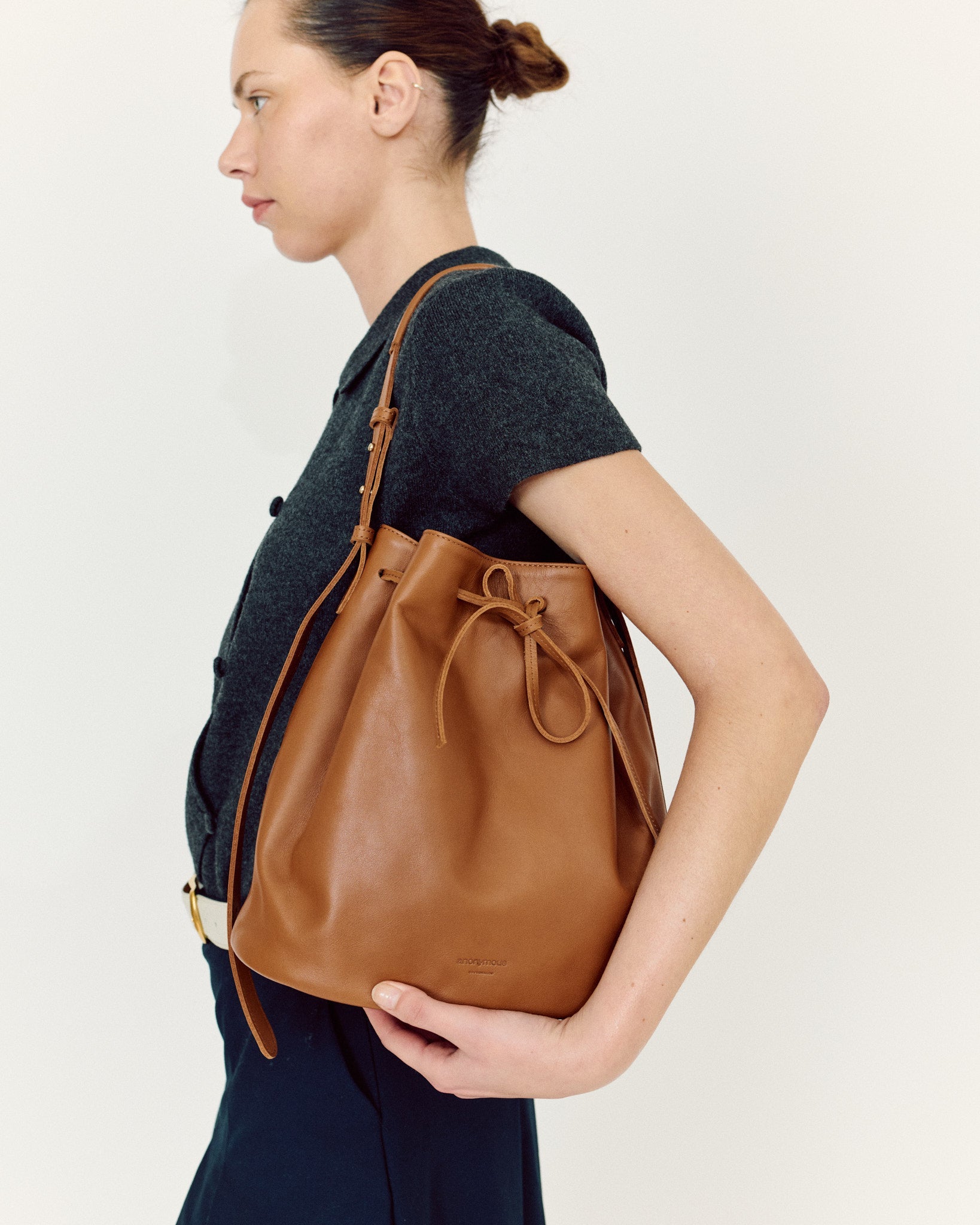 Kacey grand bucket bag Soft calf Camel