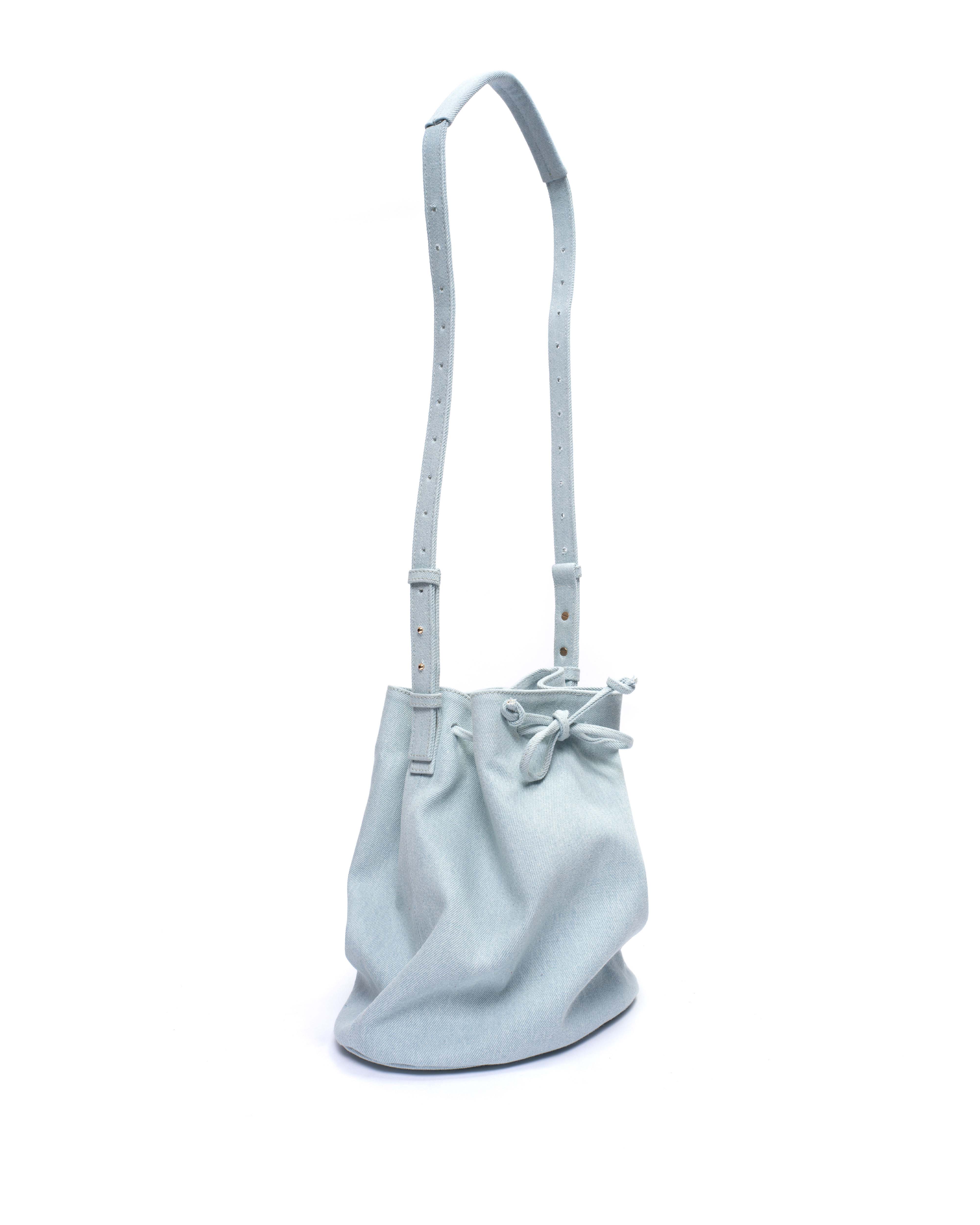 Kacey grand bucket bag Denim Riviera blue