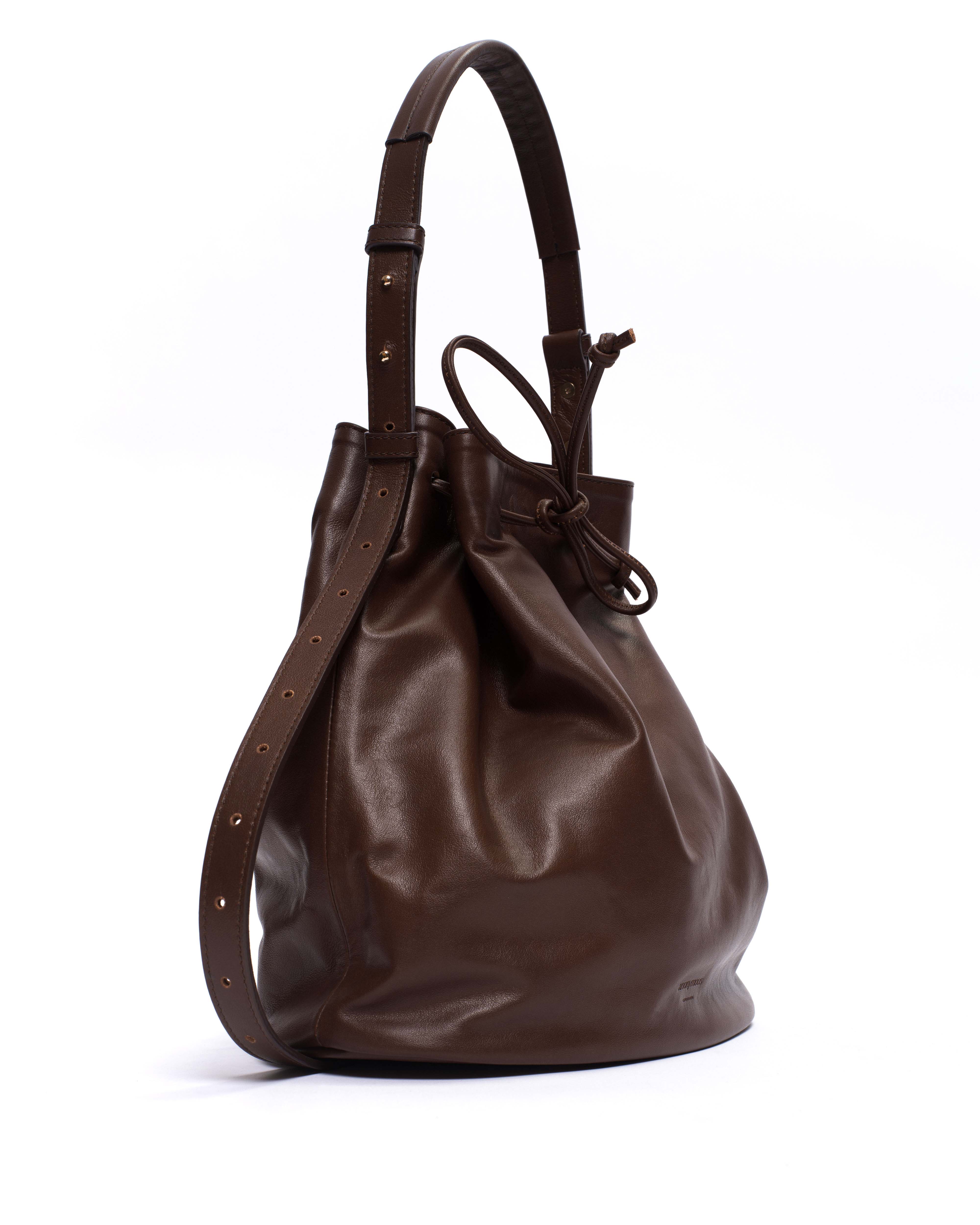 Kacey grand bucket bag Soft calf Chocolate