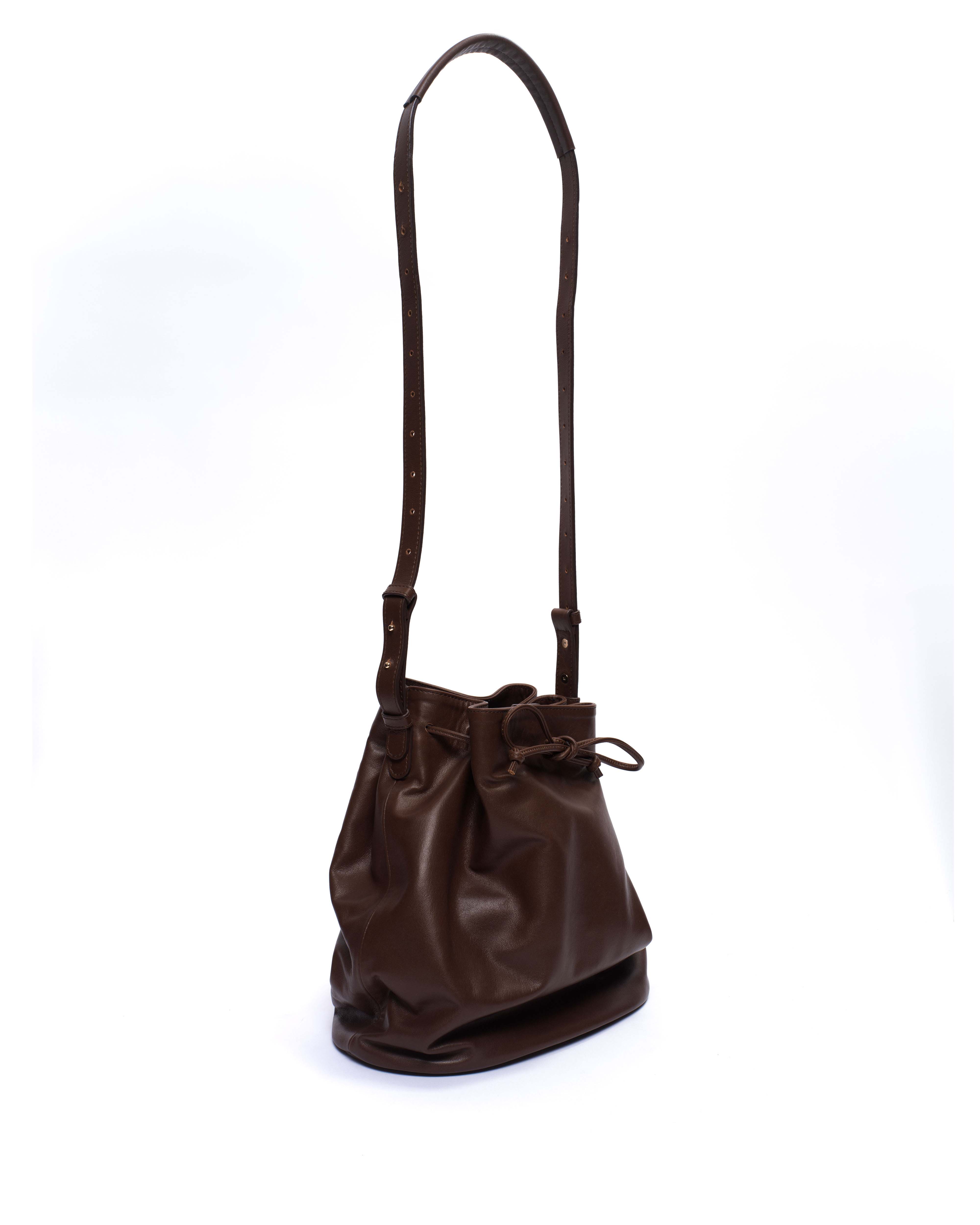 Kacey grand bucket bag Soft calf Chocolate