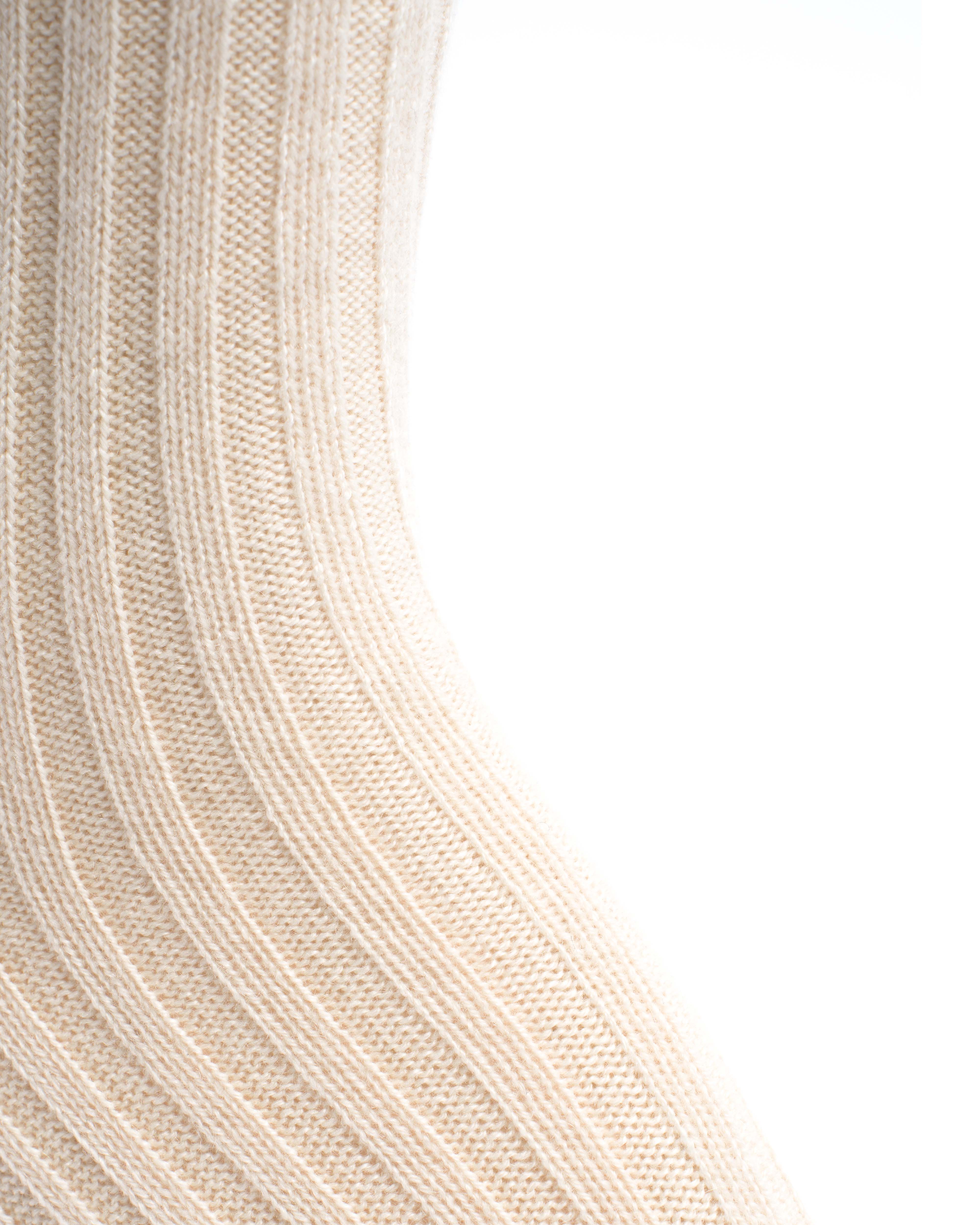 Magdai cashmere socks 100% cashmere (socks) Ivory