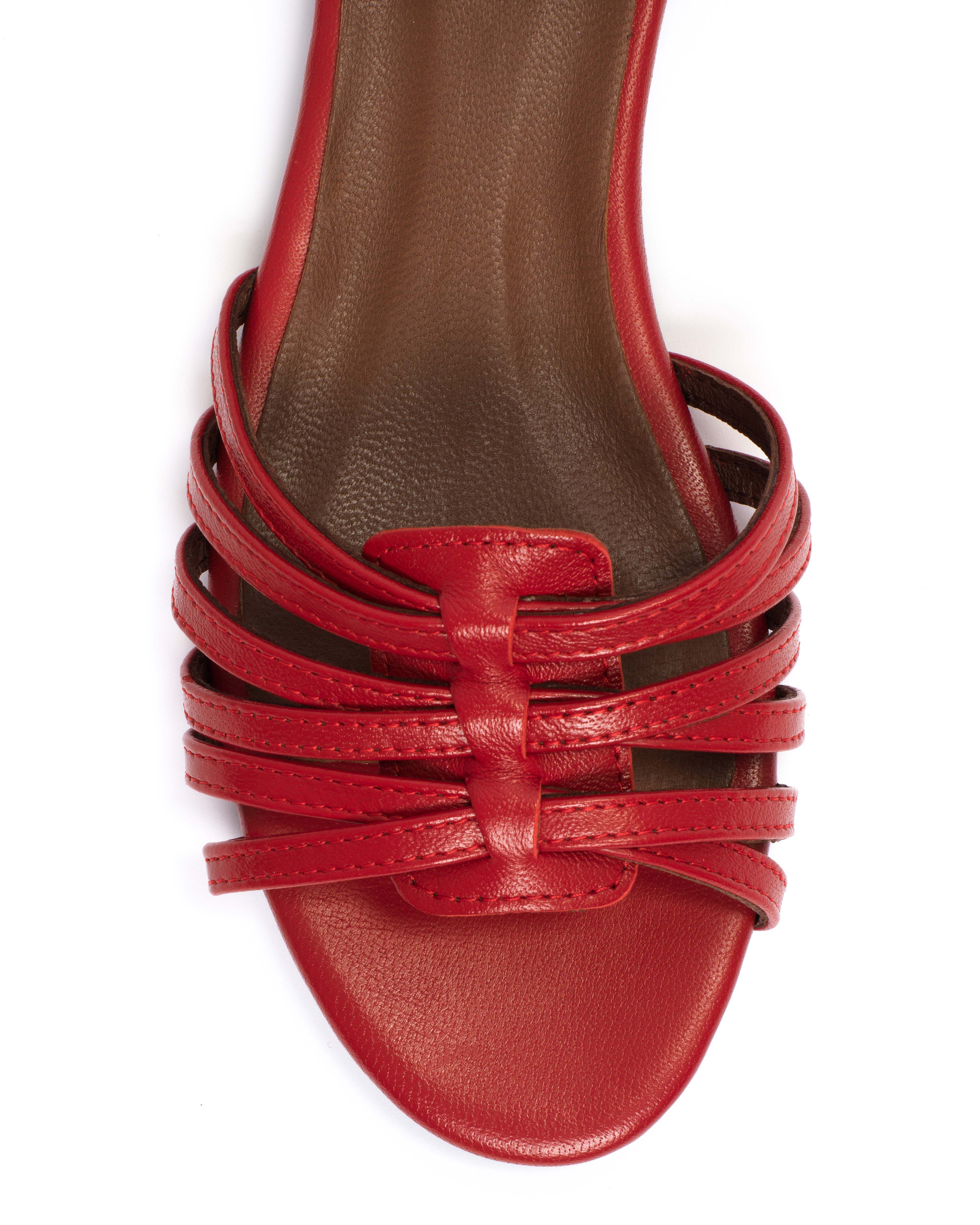 Mareike 10 Shiny lamb Ruby red