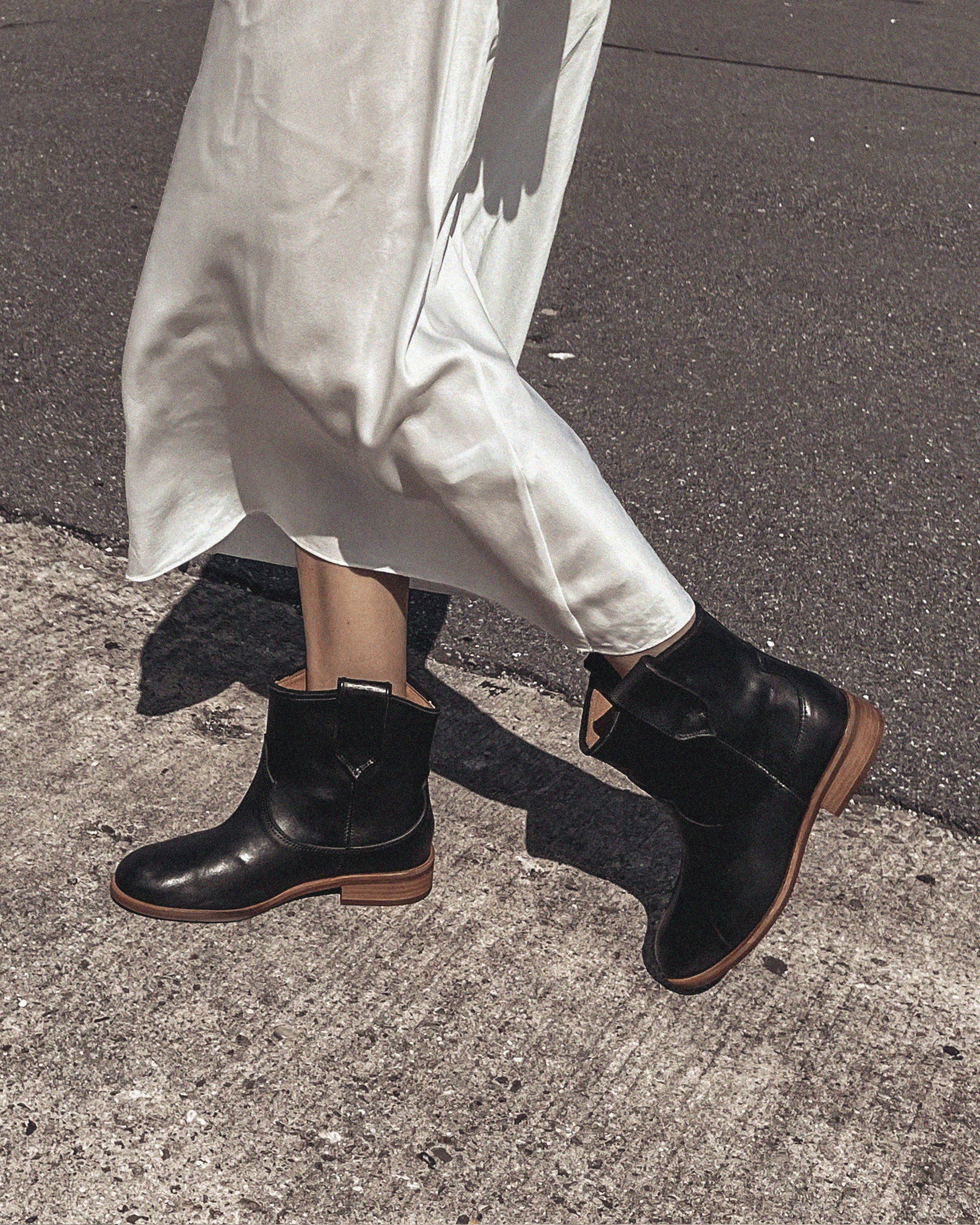 Monja Grained soft calf Black