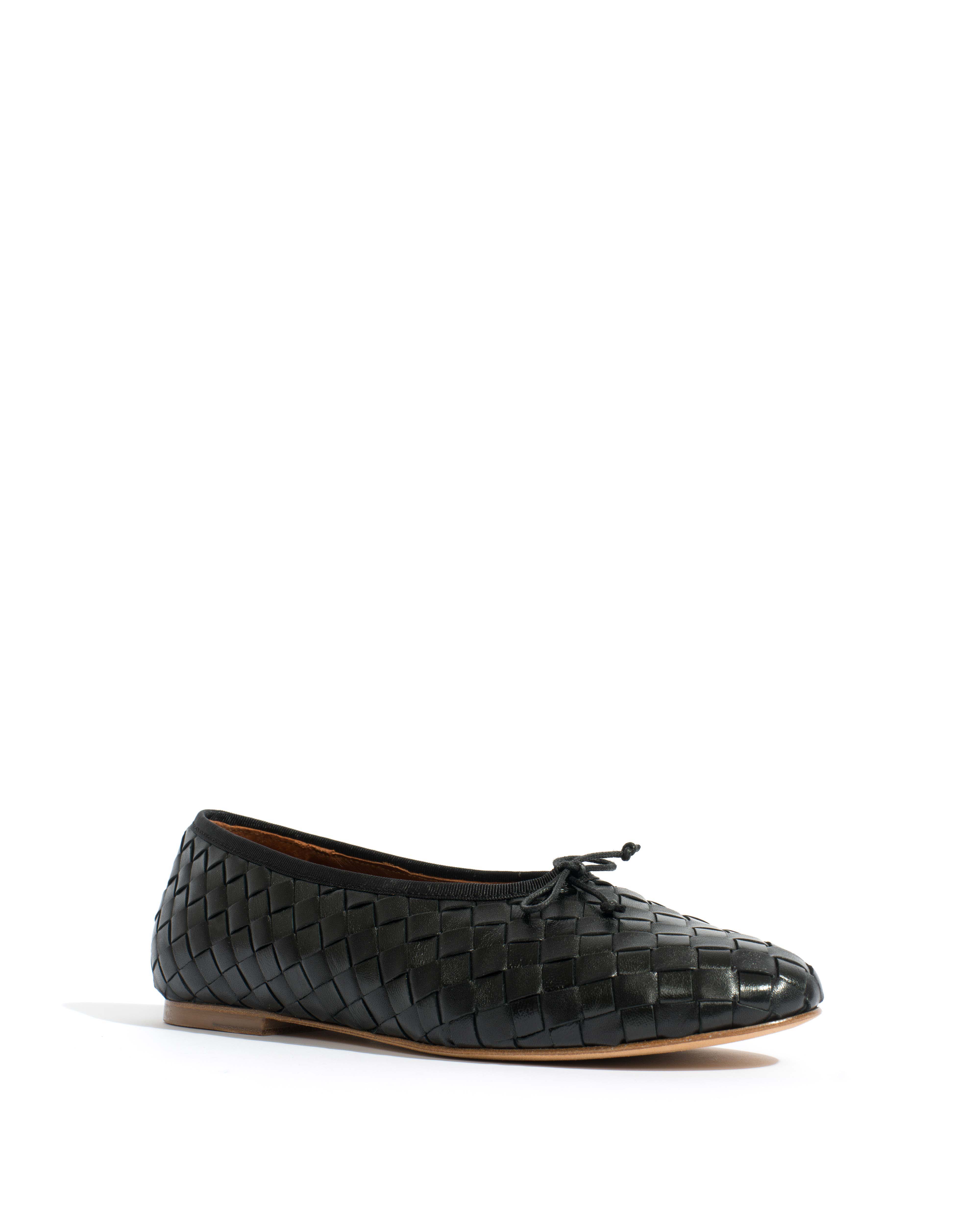 Sacha interlace Shiny lamb Black