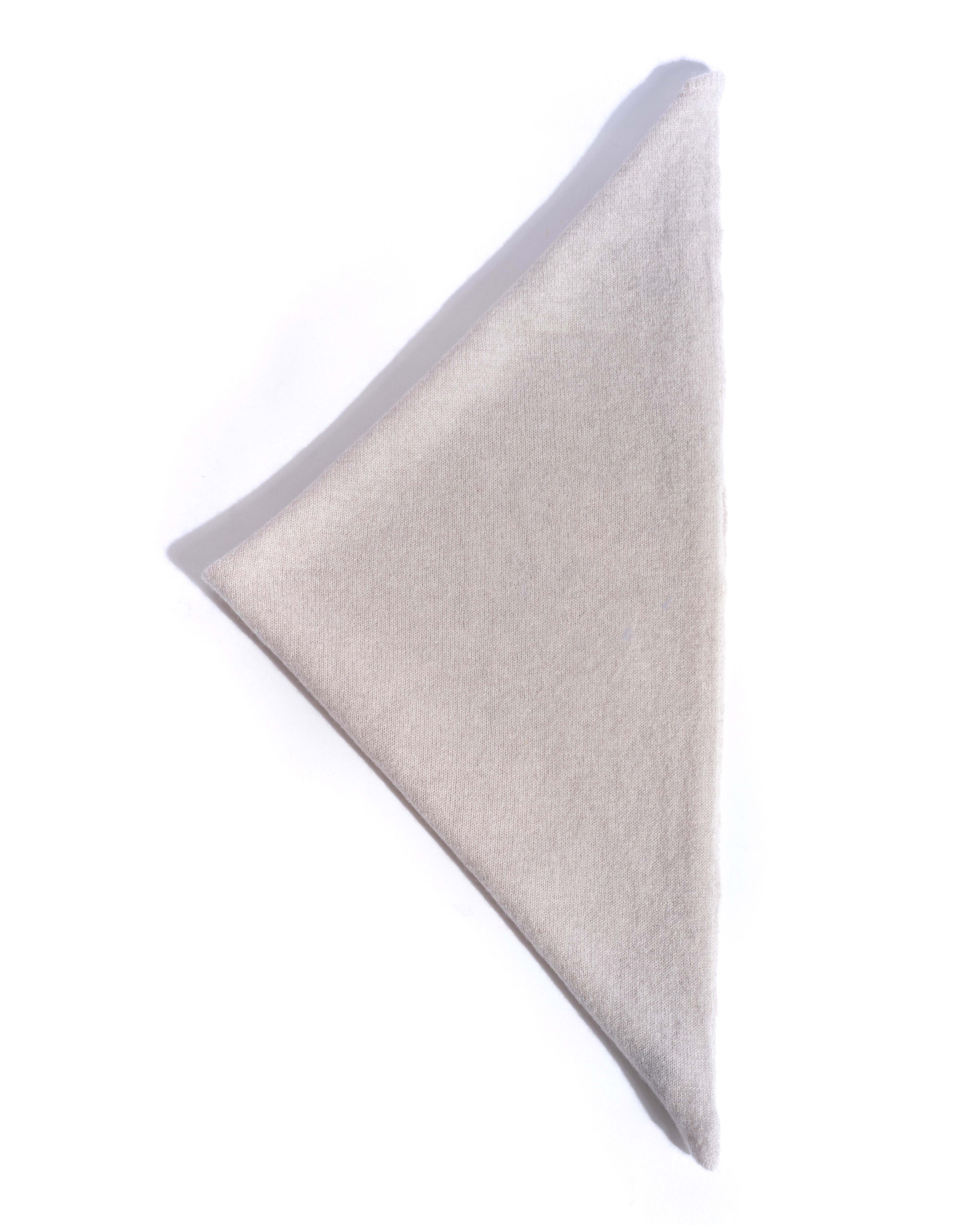 Mira cashmere square scarf 100% cashmere Ivory