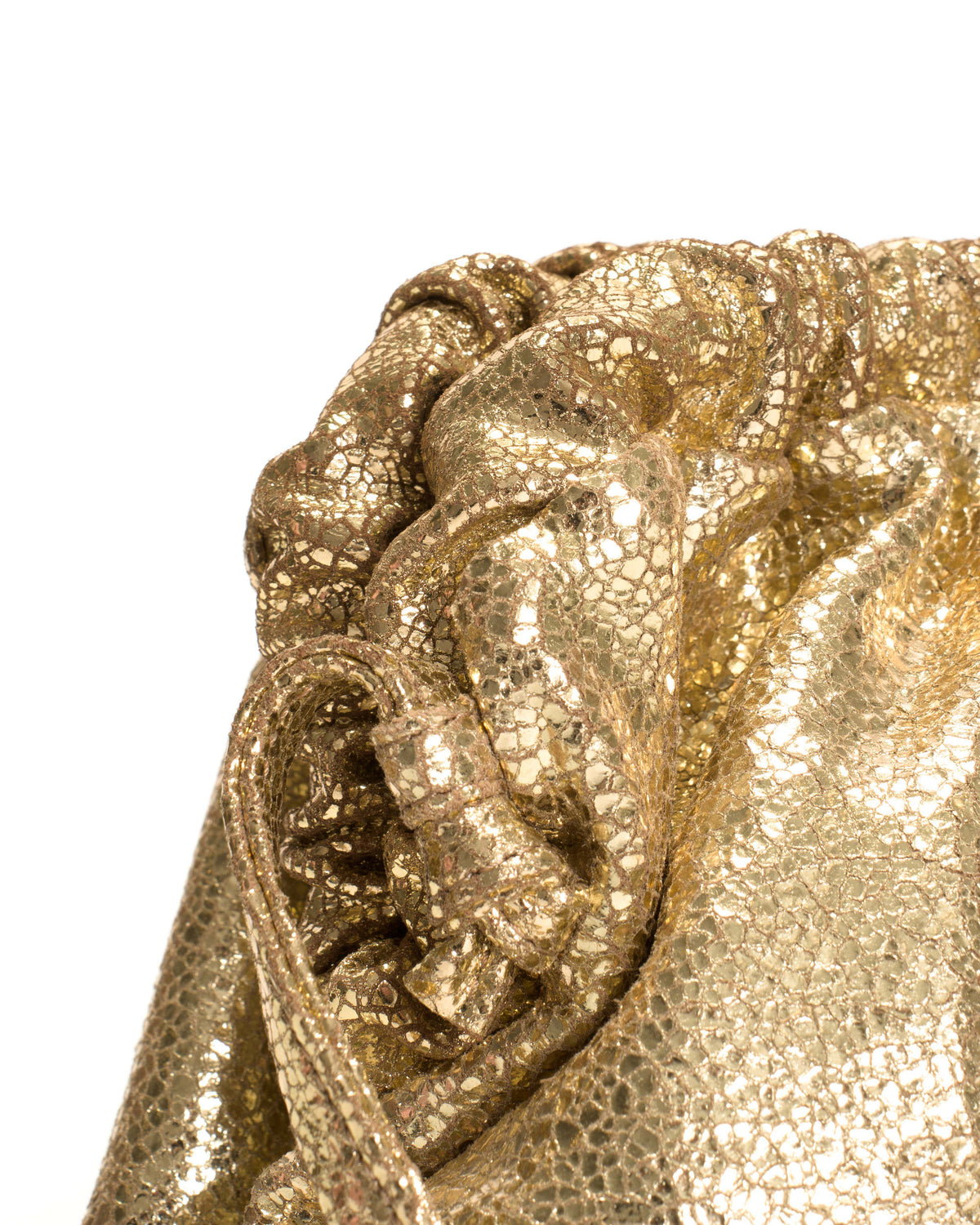 Hally classic cloud bag Crackled metallic goat Gold