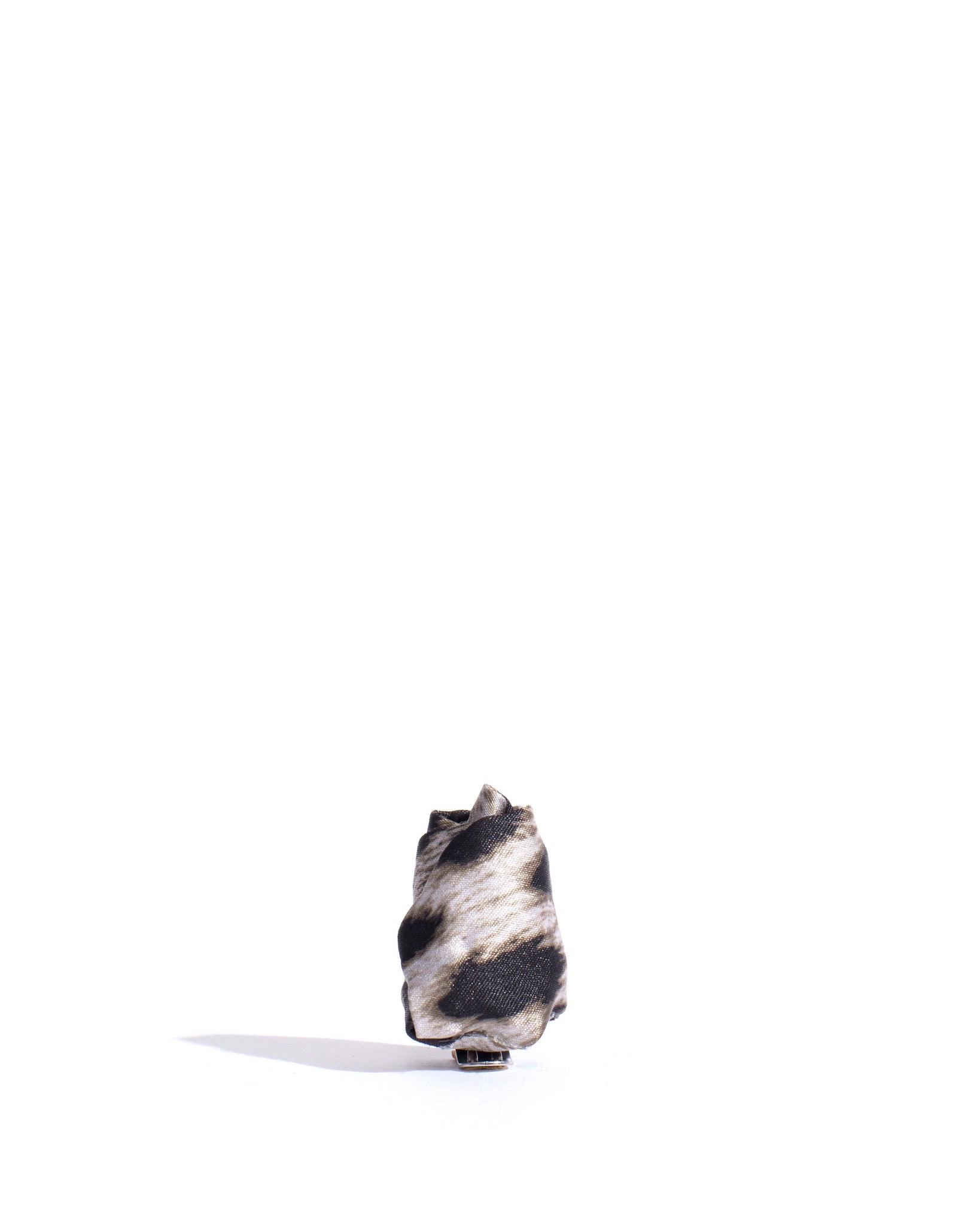 Tulip shoe clip Satin print Snow leopard - Anonymous Copenhagen Hair