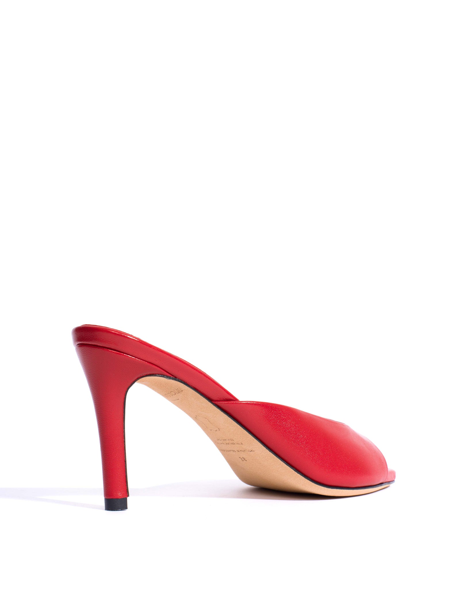 Mazy 75 Shiny lamb Ruby red - Anonymous Copenhagen Shoes