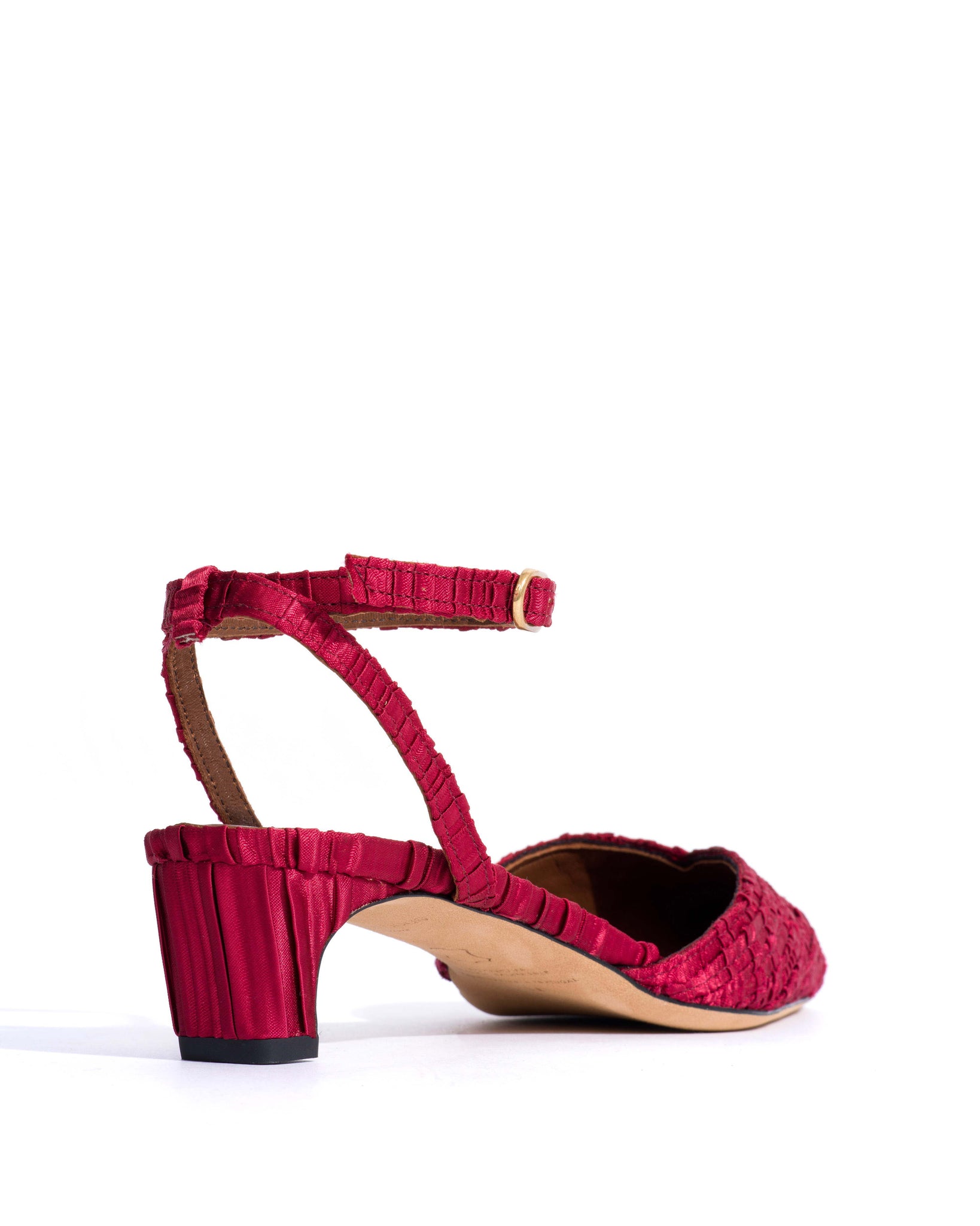 Givia 40 Pleated satin Pomegranate - Anonymous Copenhagen Heels