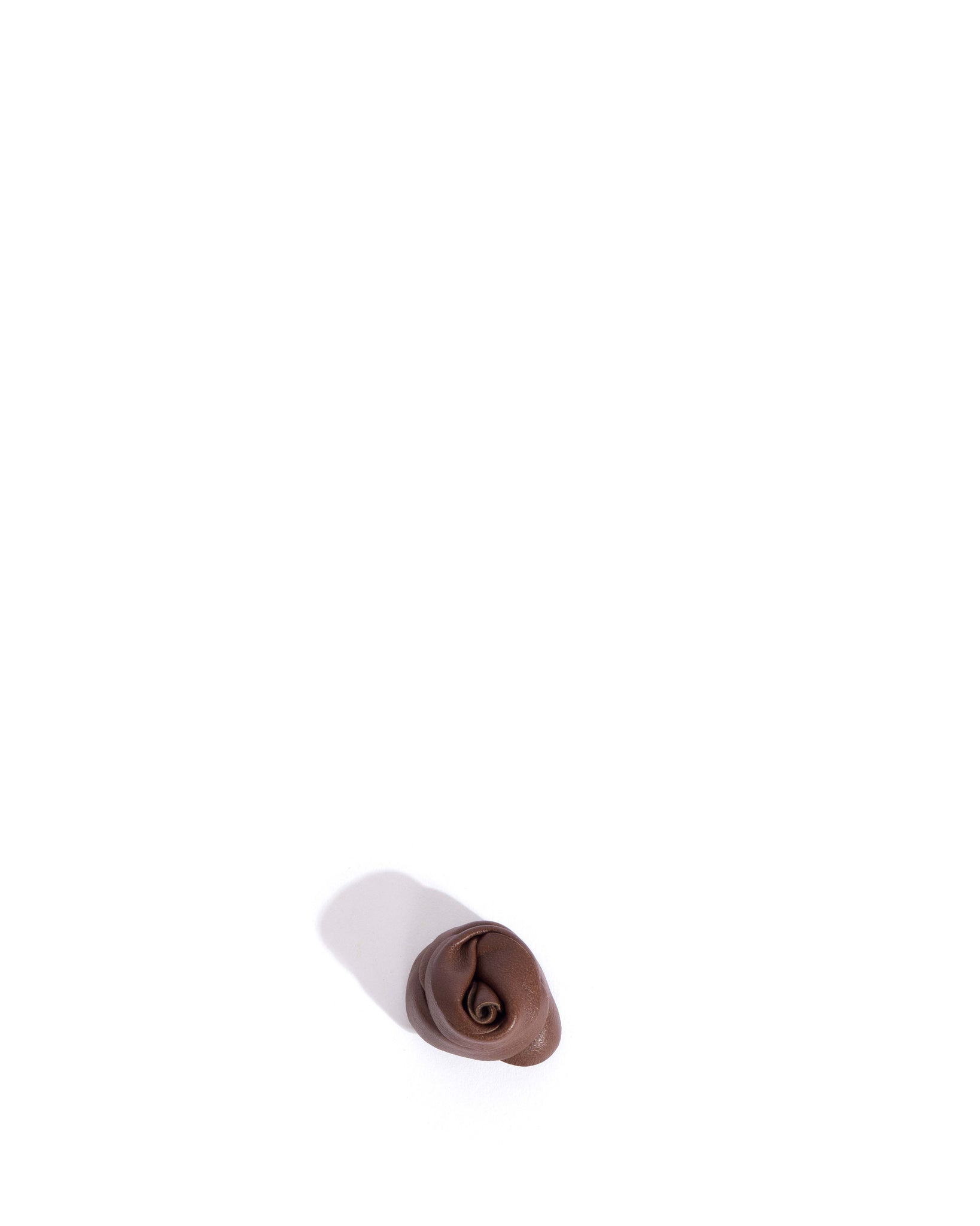Rose shoe clip Shiny lamb Chocolate - Anonymous Copenhagen Hair